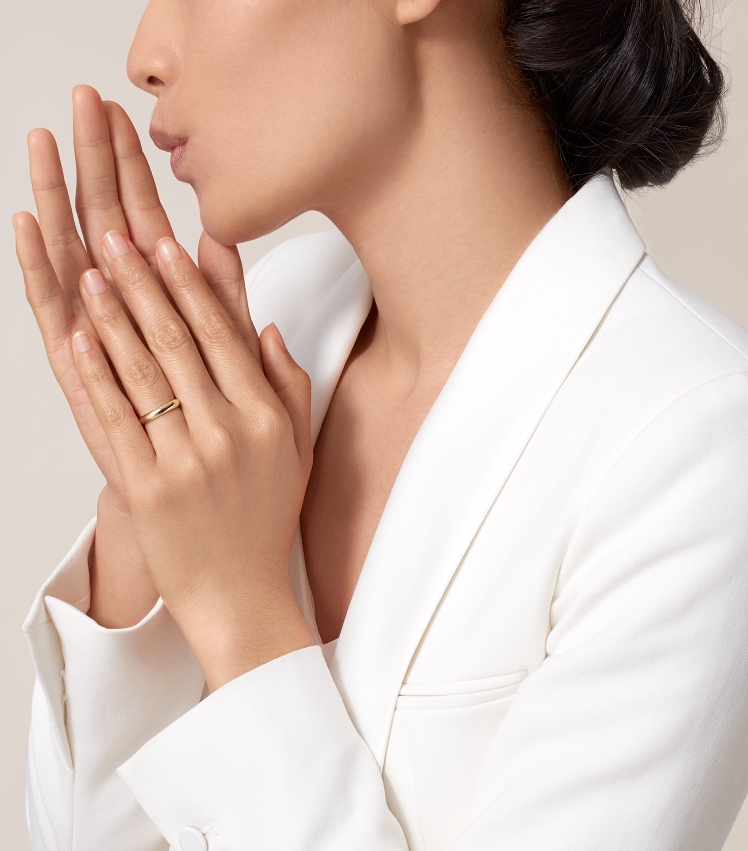Cartier Yellow Gold 1895 Wedding Ring | Harrods UK Cartier Yellow Gold 1895 Wedding Ring | Harrods UK