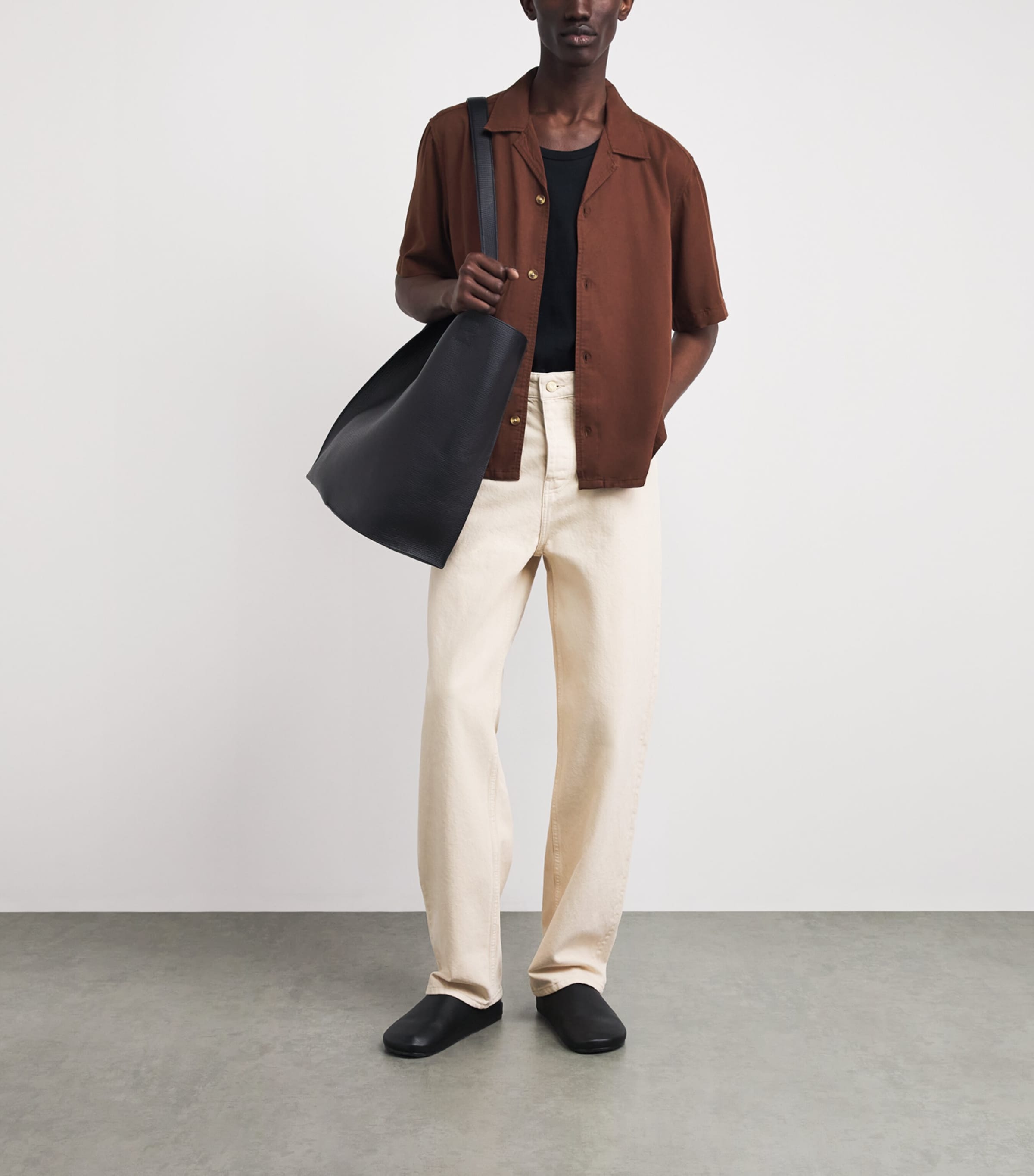Wax London Mens Camp Collar Curzon Shirt Brown Image 2