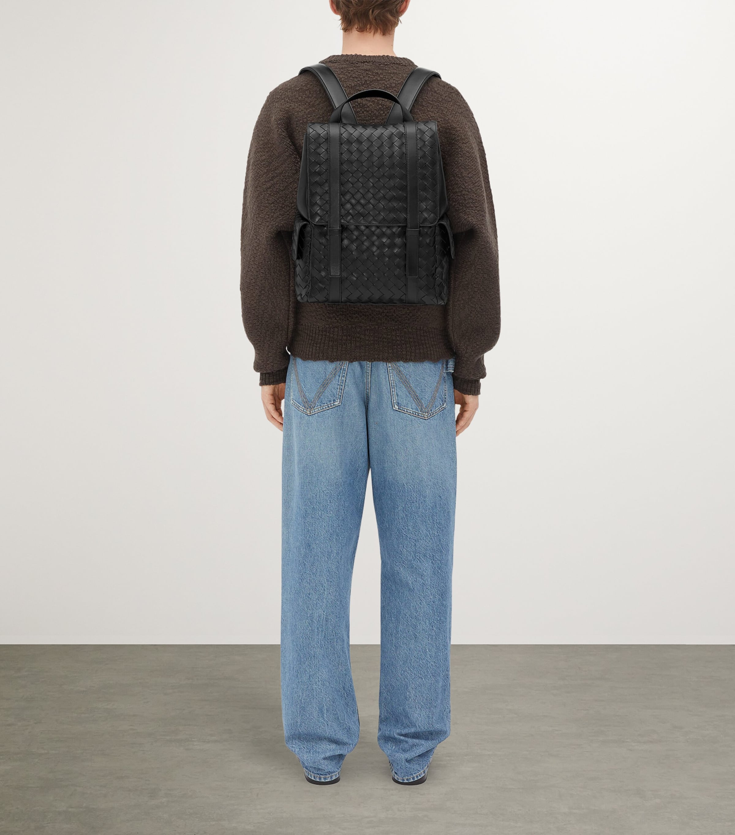 Bottega Veneta ボッテガ Back To Schoolバックパック Men's Back To School Backpack in Black | Bottega Veneta TH
