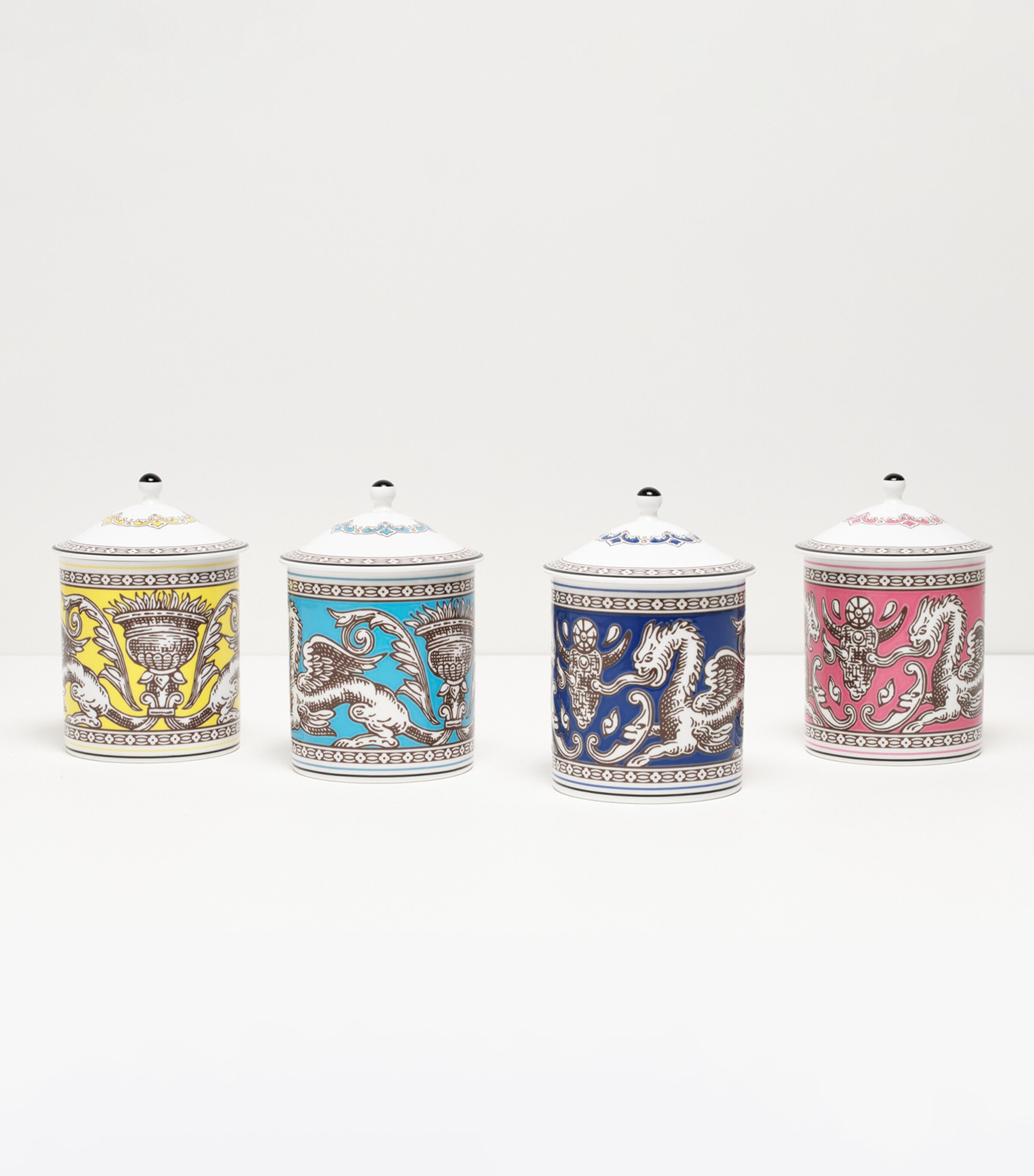 Florentine Fuchsia Scented Candle (800g) PINK Image 7