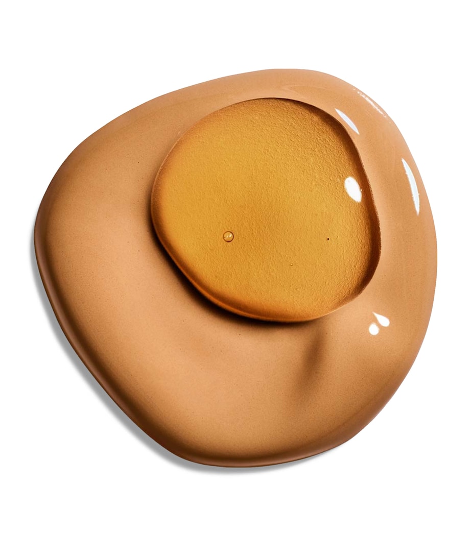 Double Serum Foundation M4W Image 4