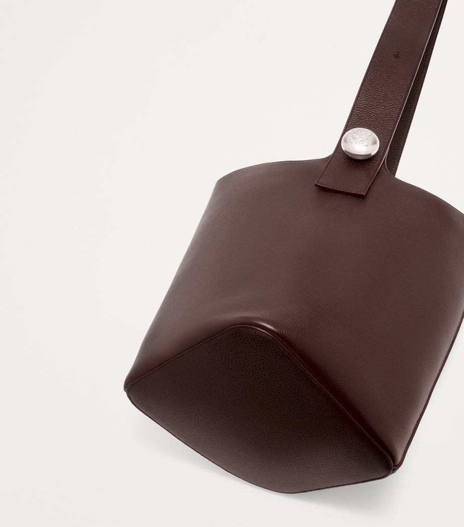 Large Leather Pebble Bucket Bag OXBLOOD Image 7