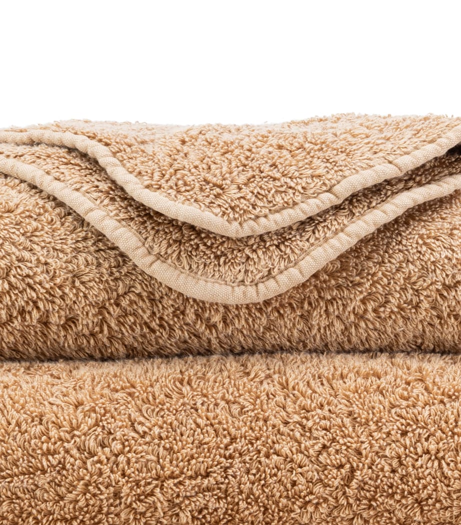Abyss & Habidecor Egyptian Cotton SuperPile Bath Towel (70cm x 140cm) Croissant Image 3
