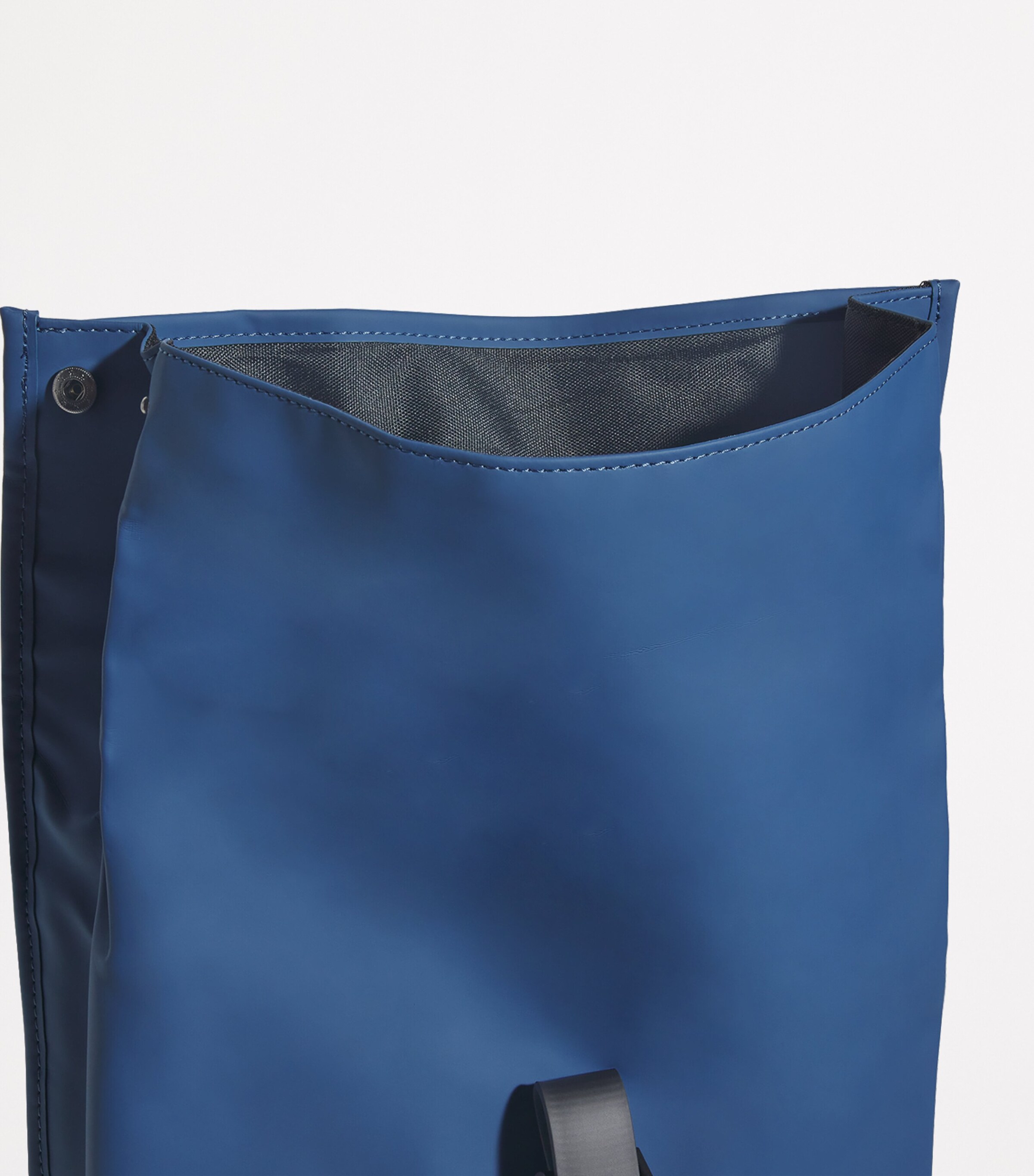 Waterproof Rolltop Backpack 109 PULSE Image 4