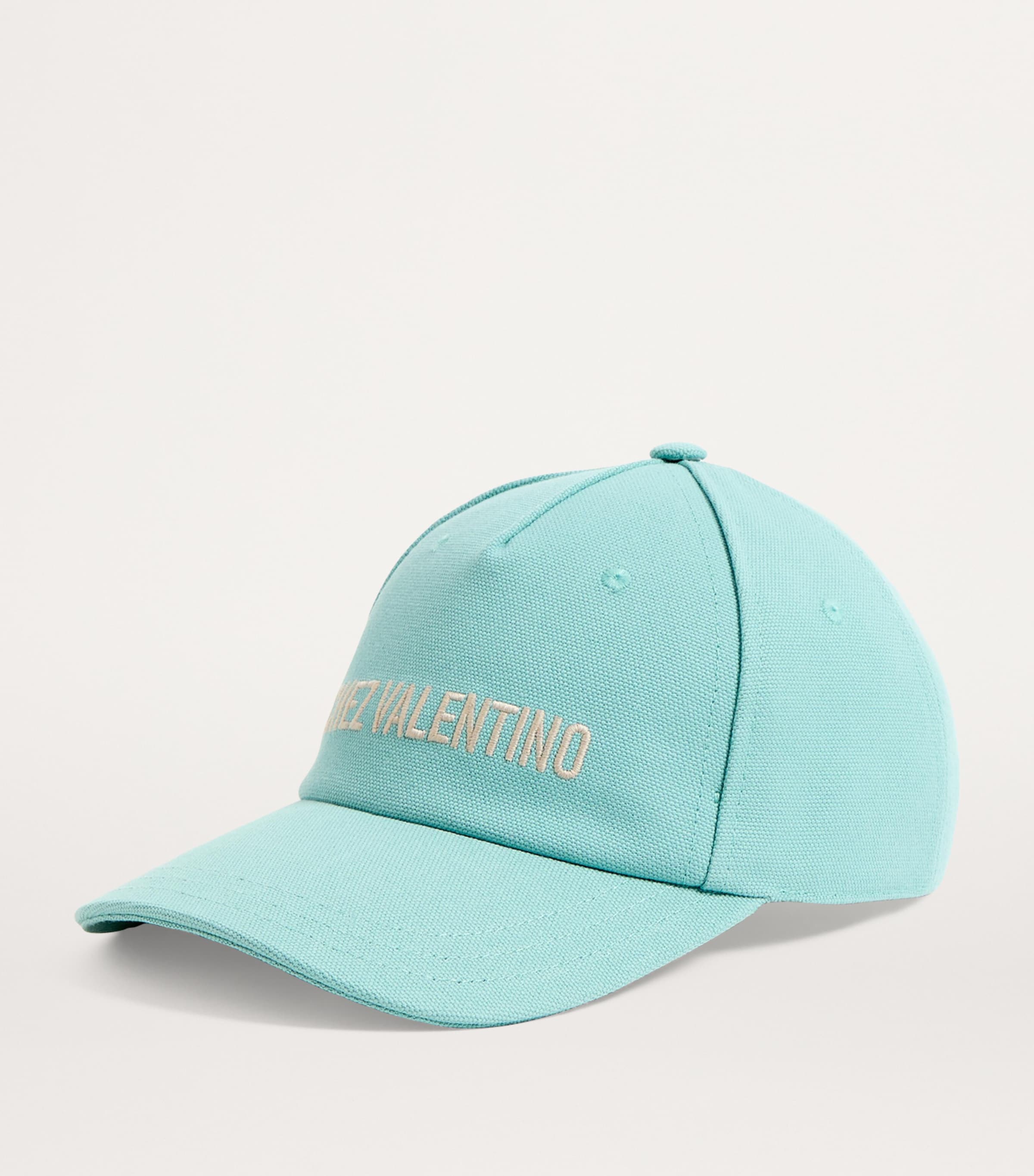 Canvas Chez Valentino Cap RET Image 2