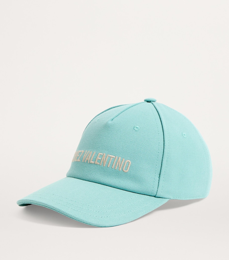 Canvas Chez Valentino Cap RET Image 2