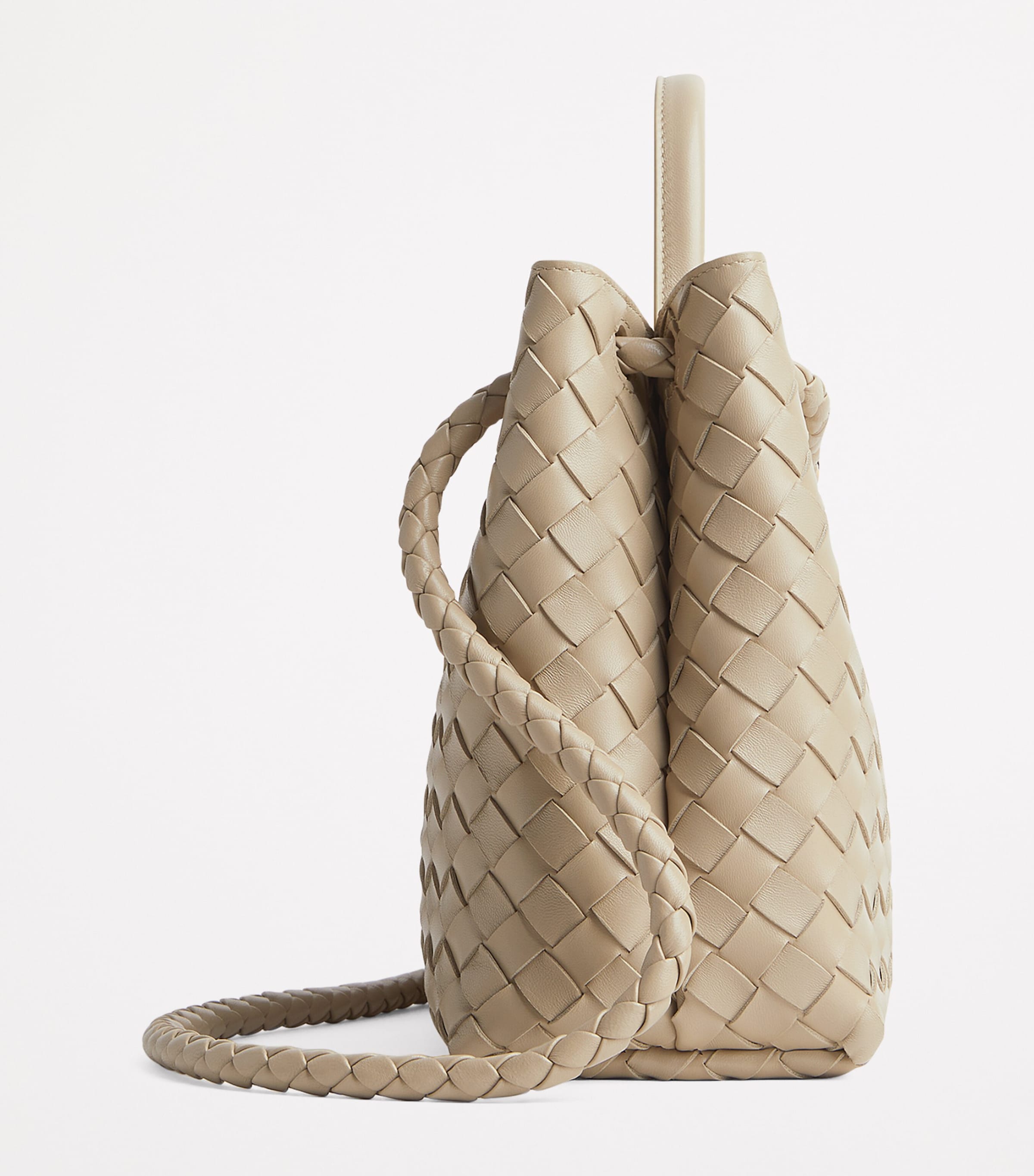 Bottega Veneta Medium Leather Andiamo Shoulder Bag Image 4