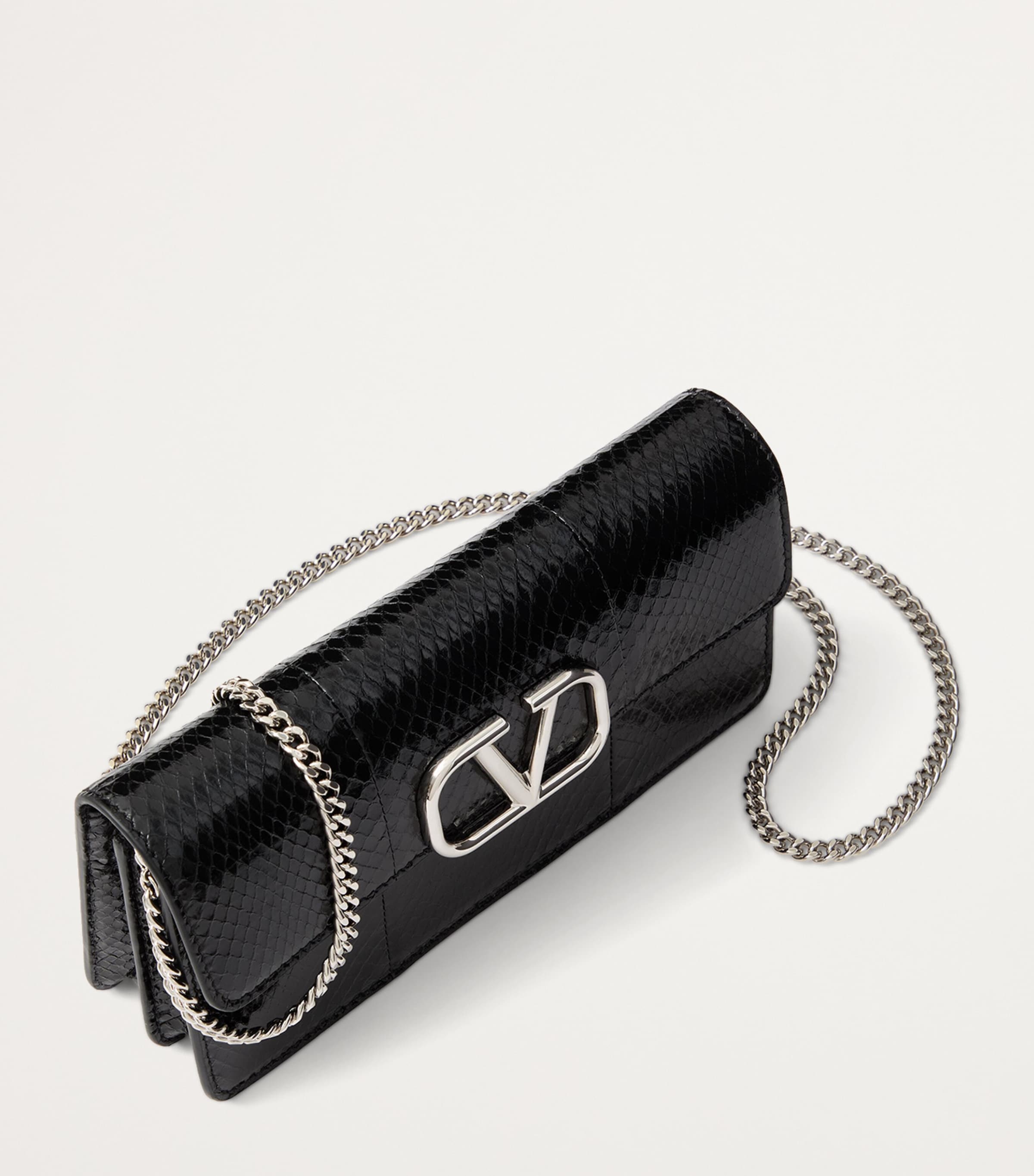長財布 Valentino Garavani Chain Wallet Vlogo Signature Grainy Calfskin Wallet With Chain for Woman