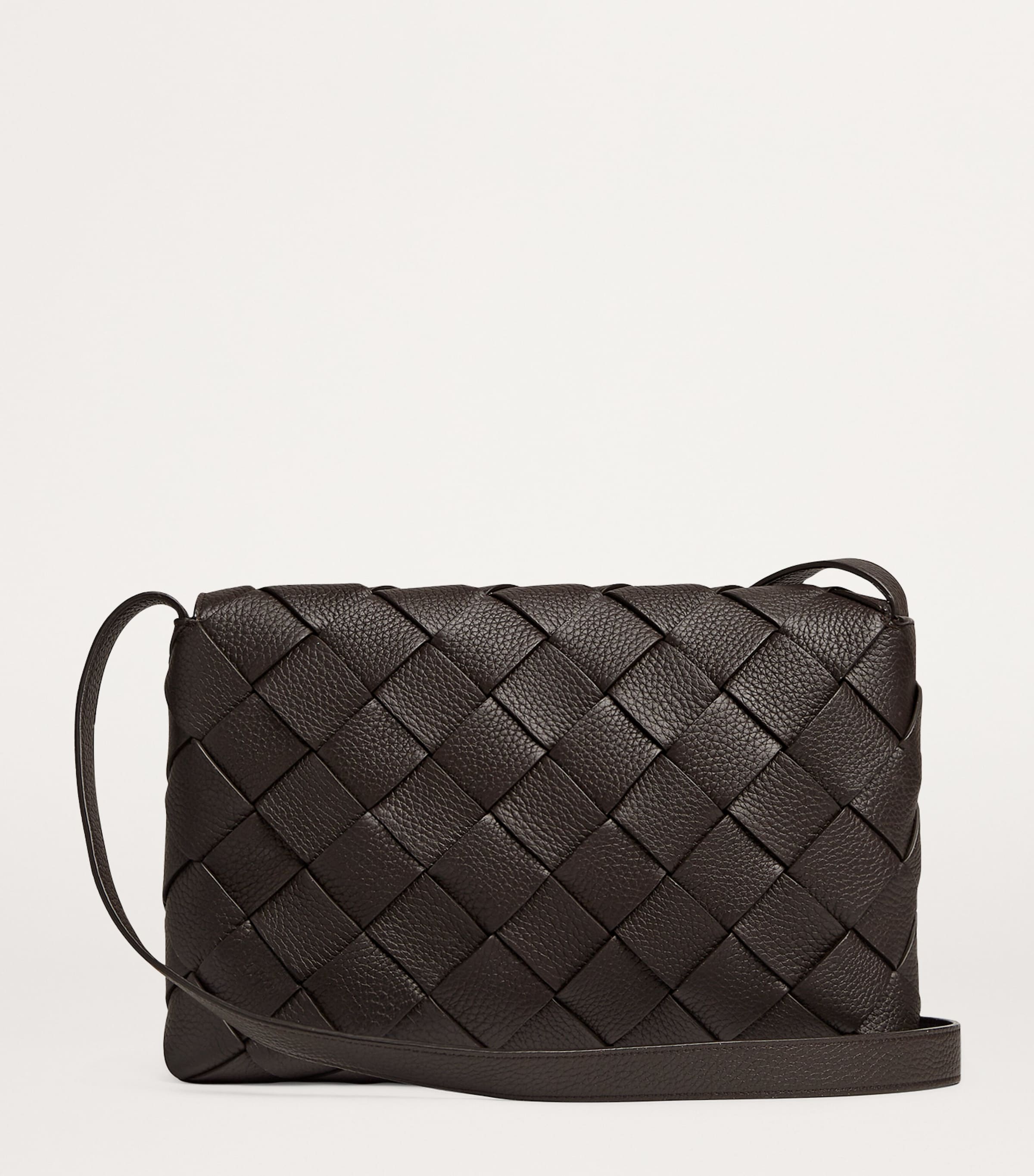 【関税&送料込み】Bottega Veneta Diago Grande Leather Cros Bottega Veneta Large Leather Diago Cross-Body Bag | Harrods US
