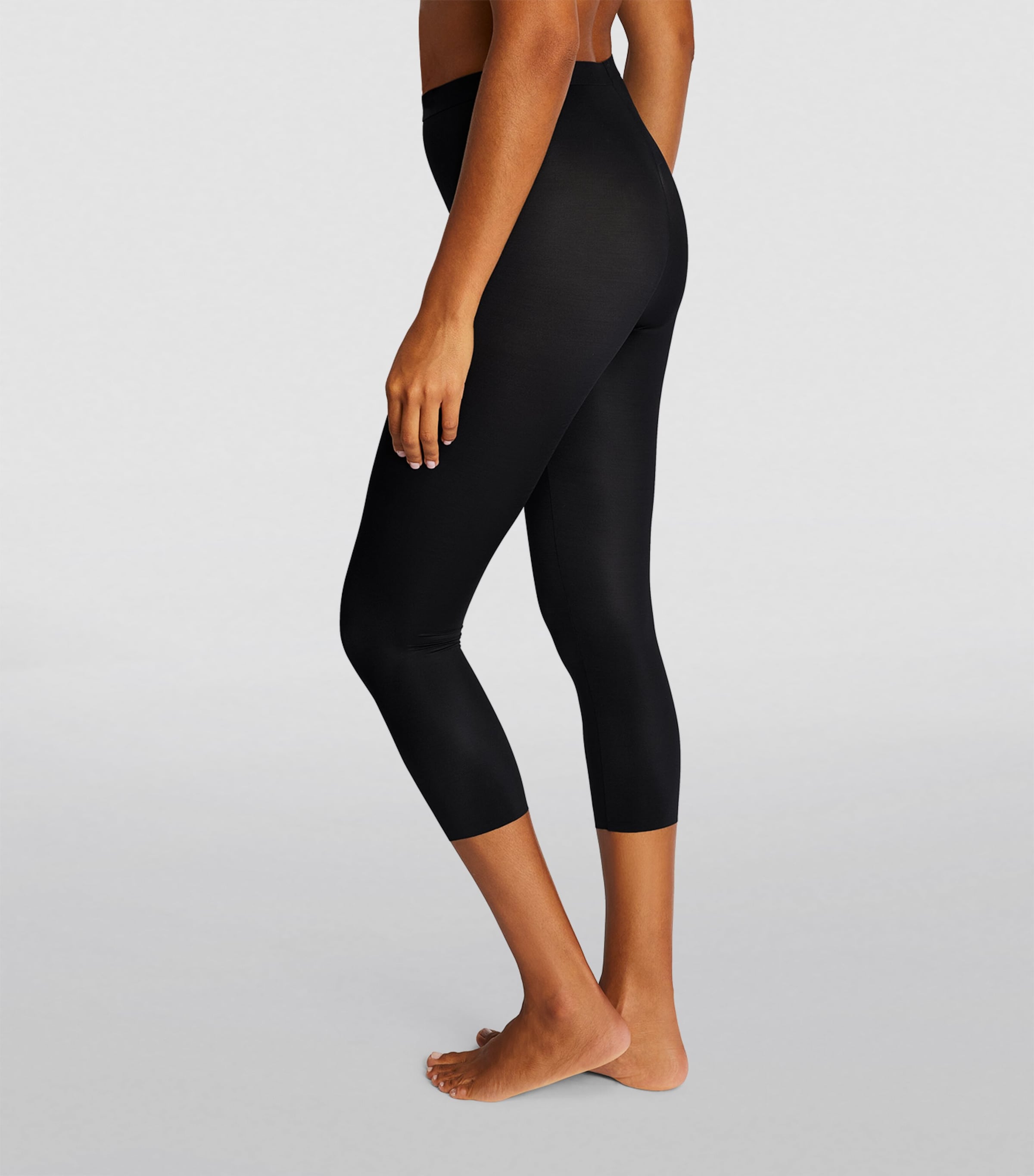 SPANXshape Invisible Capri Pants - Medium Control VERY BLACK Image 4