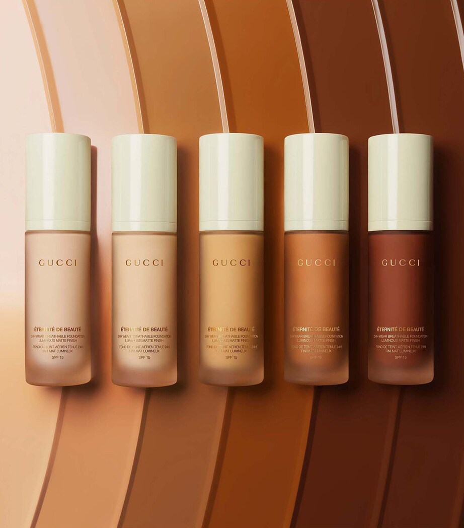 Eternité De Beauté Matte Foundation SPF 15 (30ml) 580C Image 3
