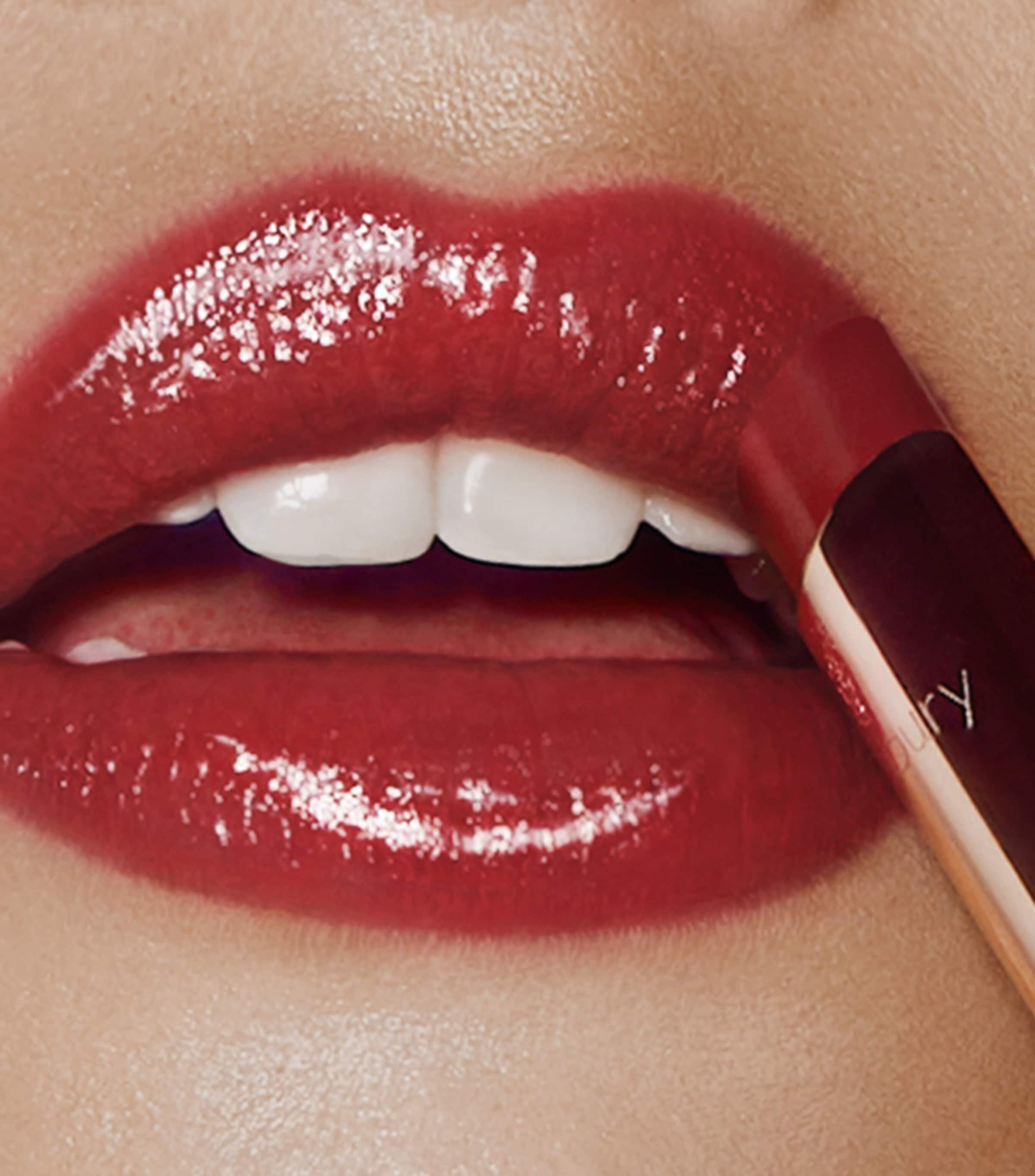Charlotte Tilbury Superstar Lips Walk Of No Shame Image 2