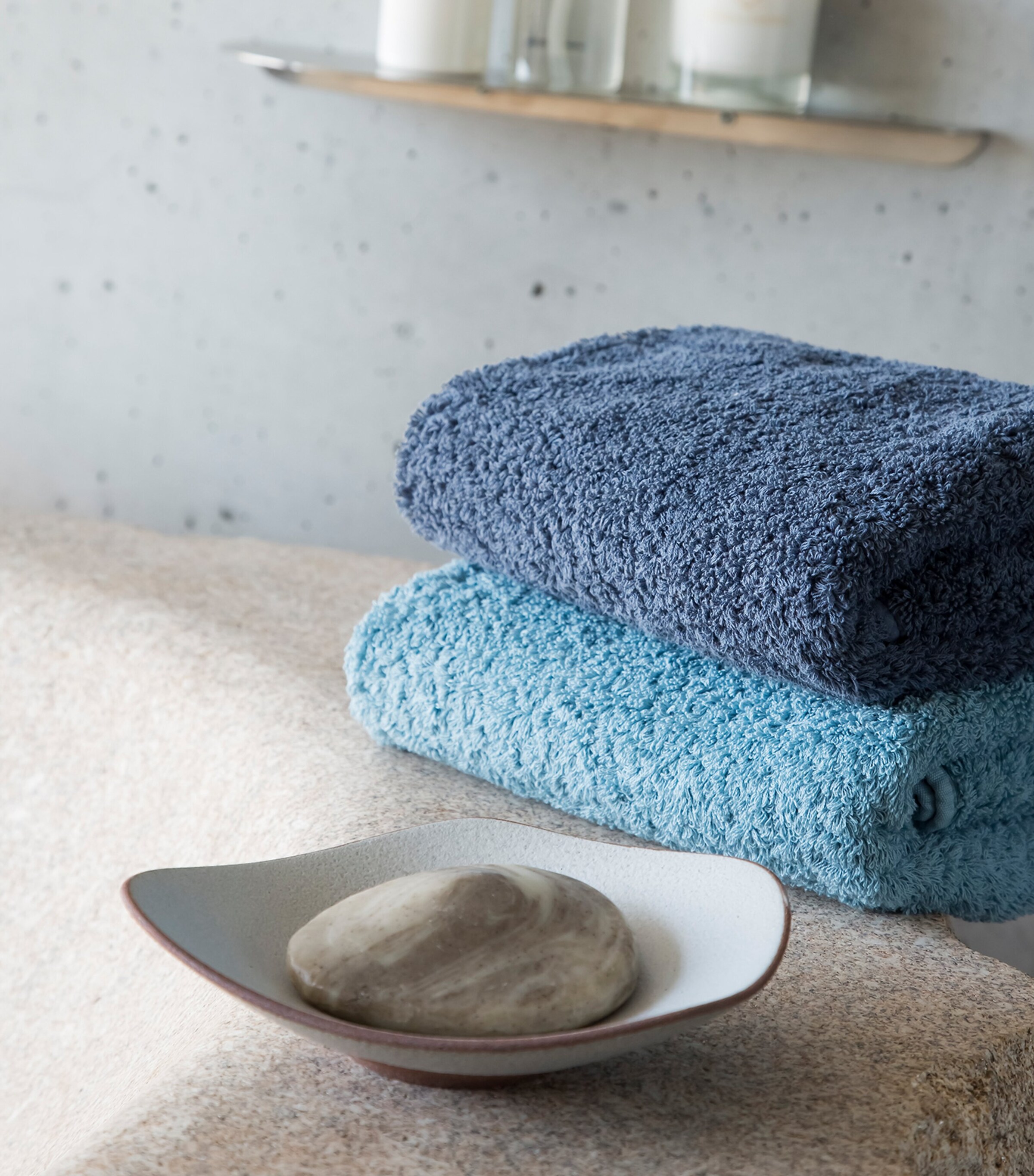 Abyss & Habidecor Egyptian Cotton Super Pile Bath Sheet (105cm x 80cm) Blue Stone Image 4