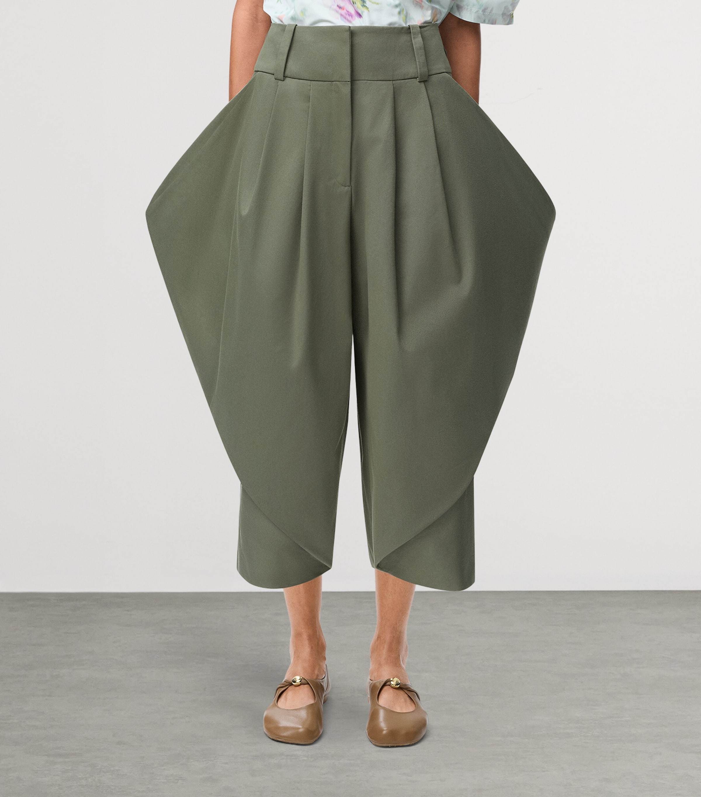 LOEWE Cotton Folded Cropped Trousers | Harrods US