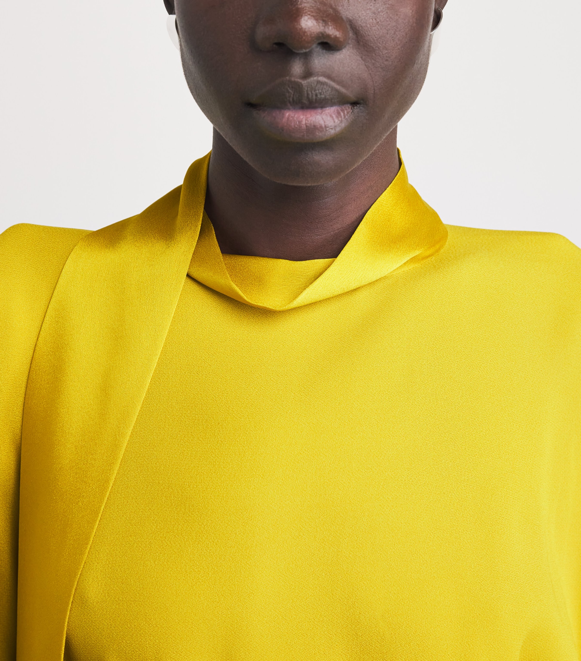 Taller Marmo Womens Crepe Belted La Luna Kaftan Chartreuse Image 5