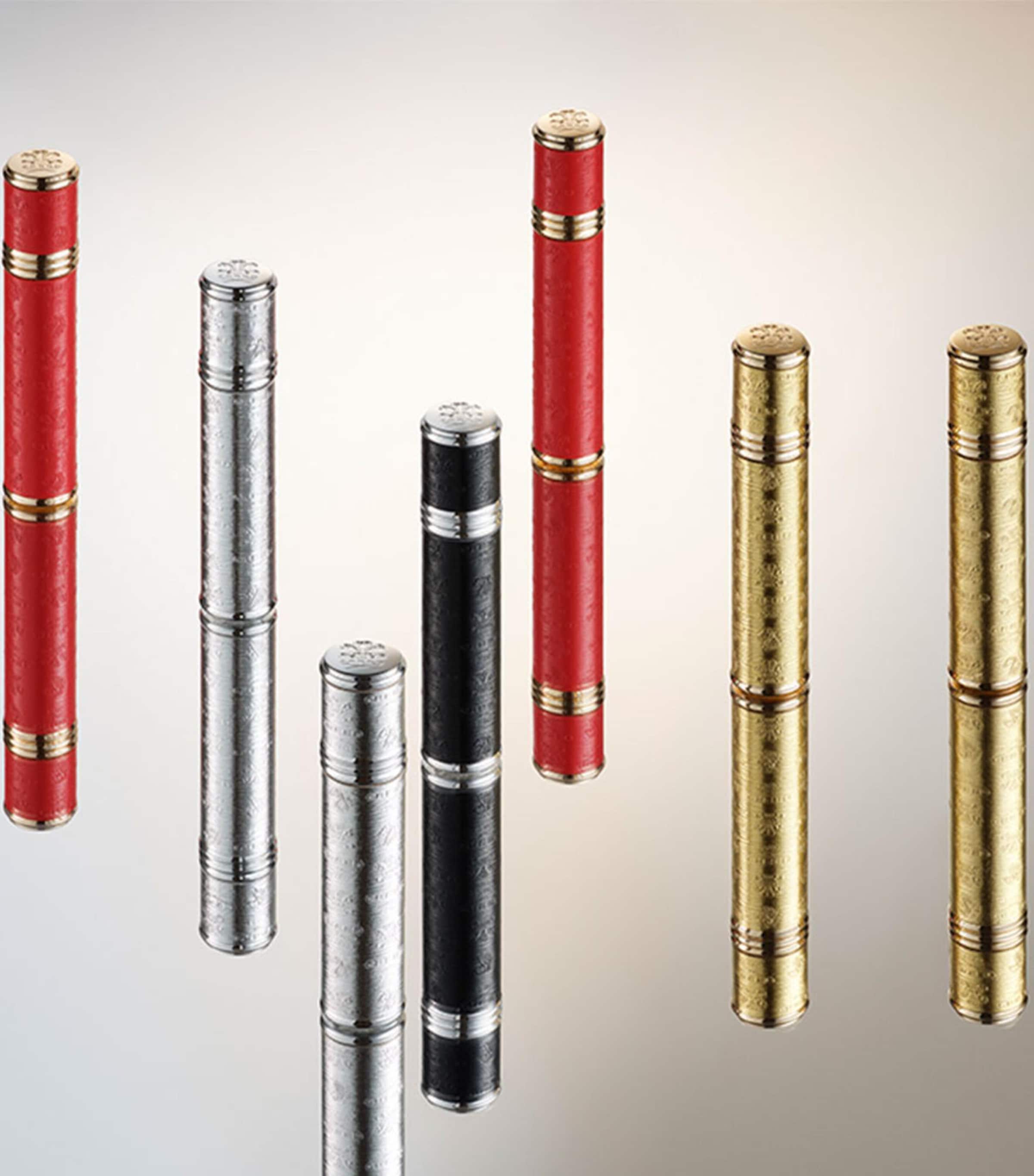 Refillable Travel Atomiser (10ml) - Gold NO COLOUR Image 3