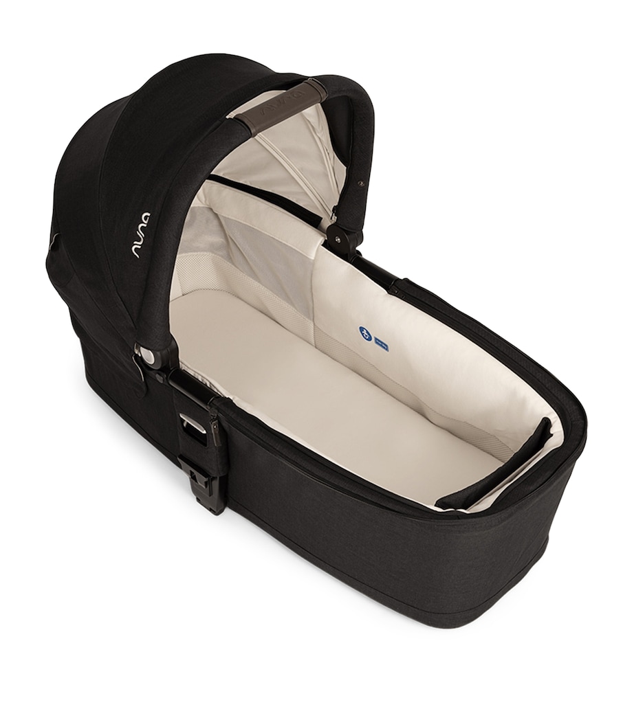MIXX Next Pushchair and Carry Cot, ARRA Flex Car Seat and BASE Curv Adaptor Bundle CAVIAR Image 8
