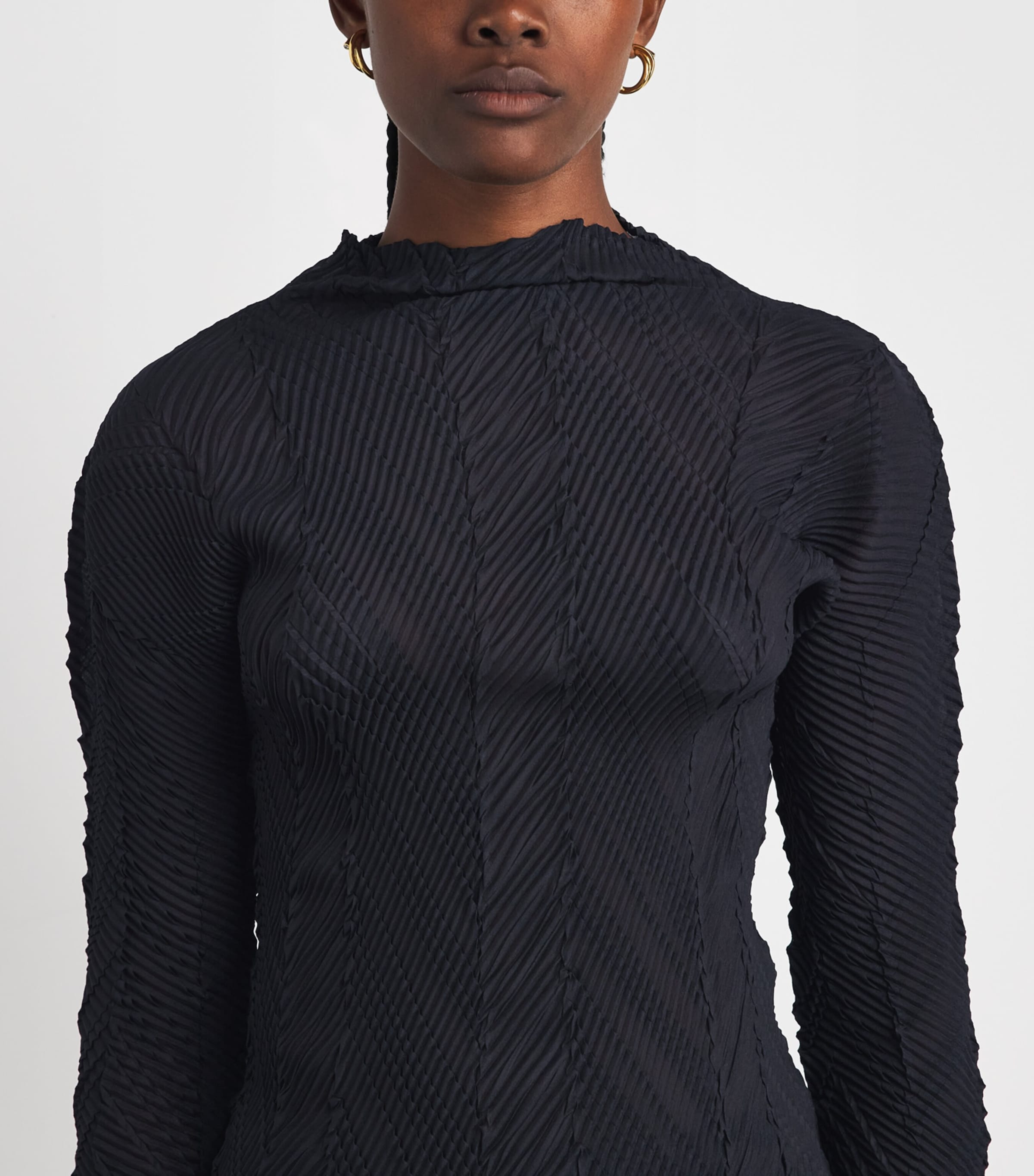 Issey Miyake Black Zigzag Pleats High-Neck Top | Harrods US