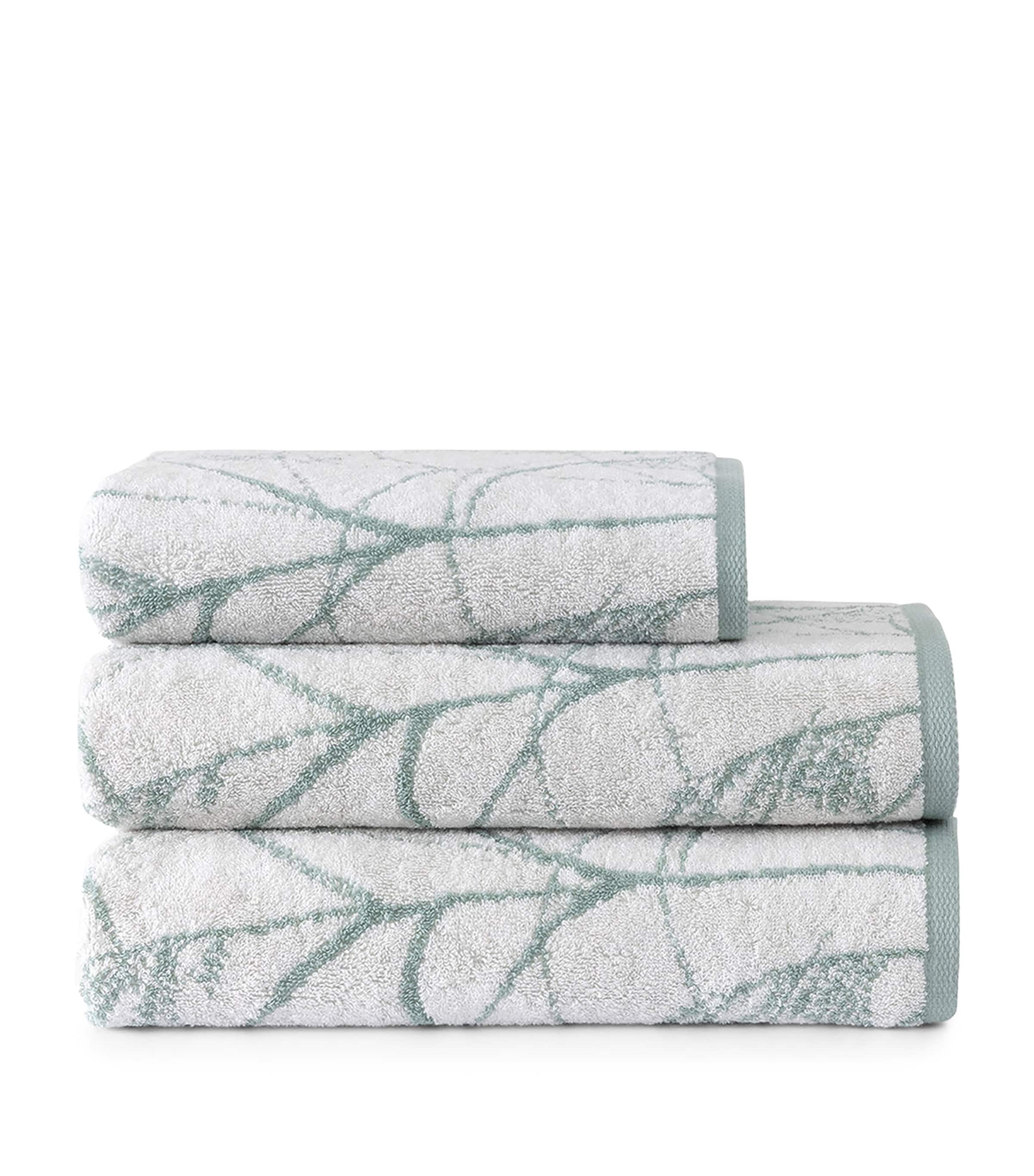 Yves Delorme Organic Cotton Graminée Hand Towel In White