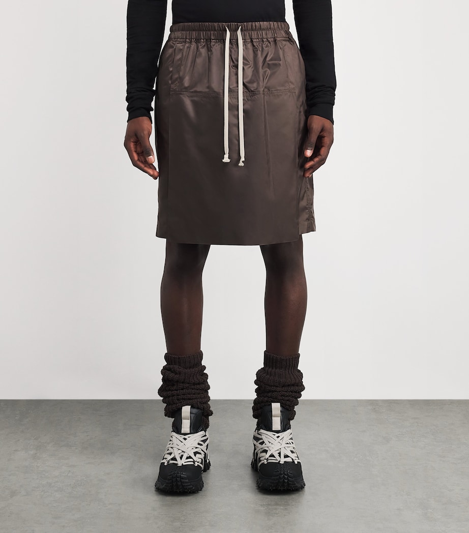 x Moncler Temple Kilt Shorts 828 - DARK DUST Image 3