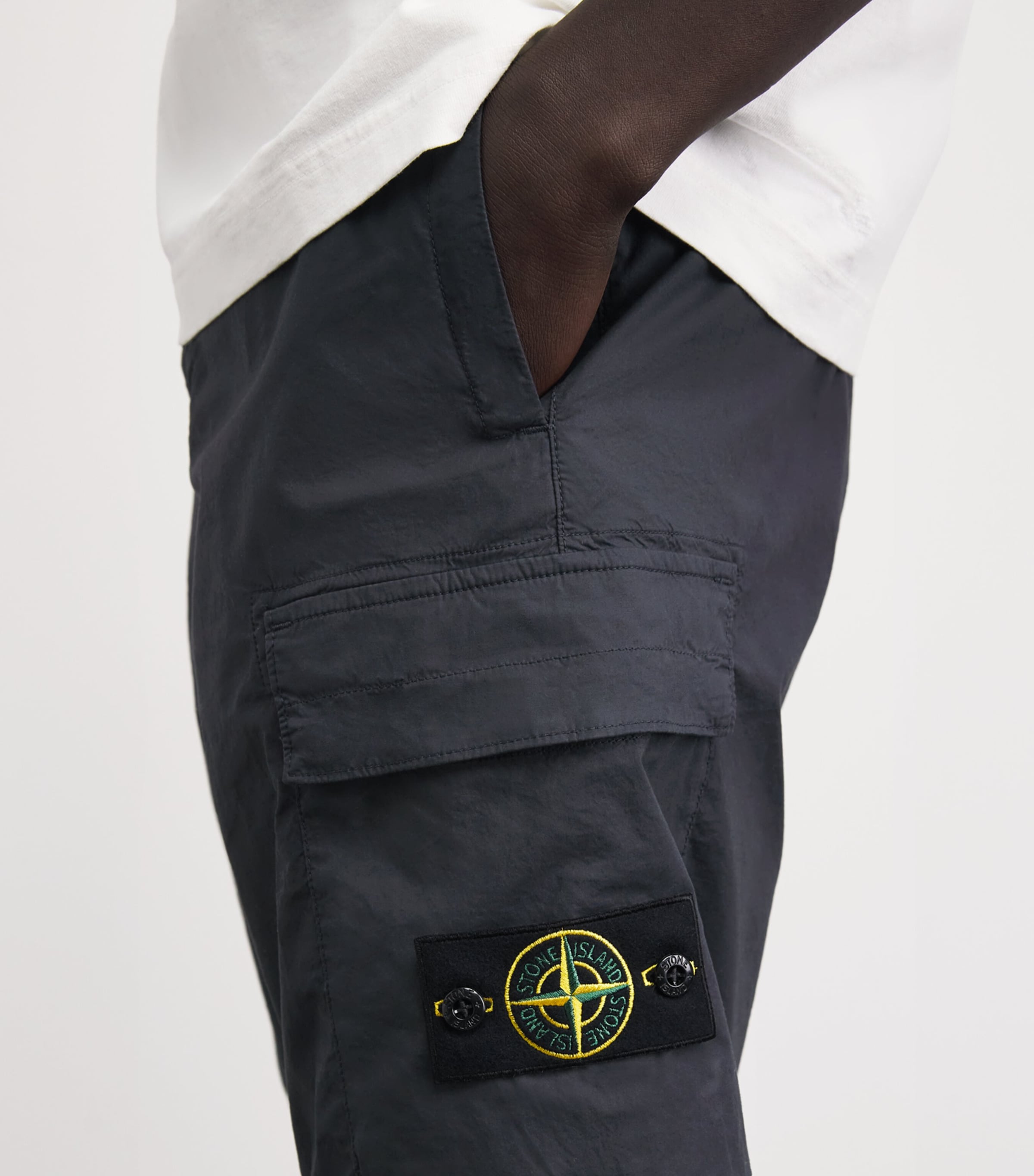 Stone Island Mens Stretch-Cotton Tela Bermuda Shorts Image 3