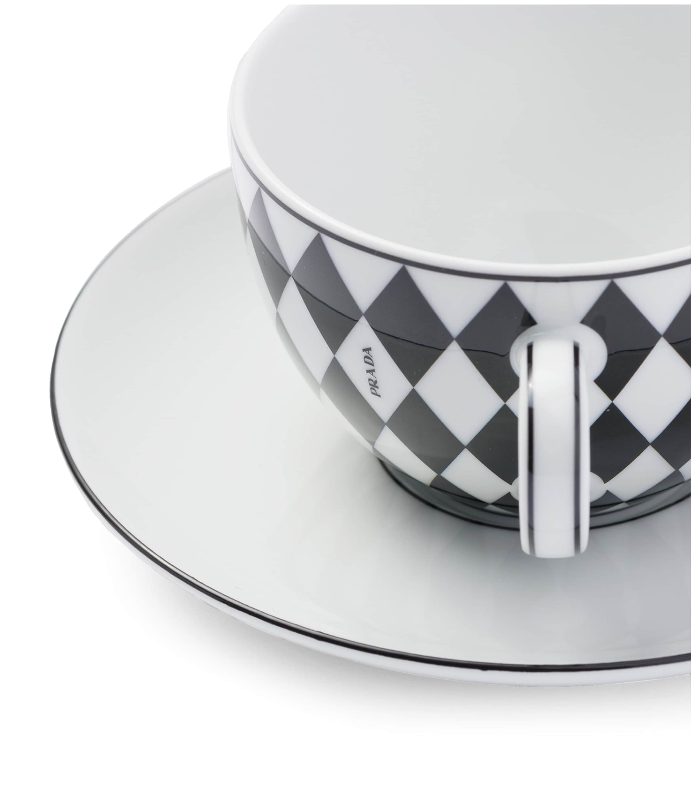 Chequerboard Cappuccino Cup and Saucer (Set of 2) F0E5W Image 4