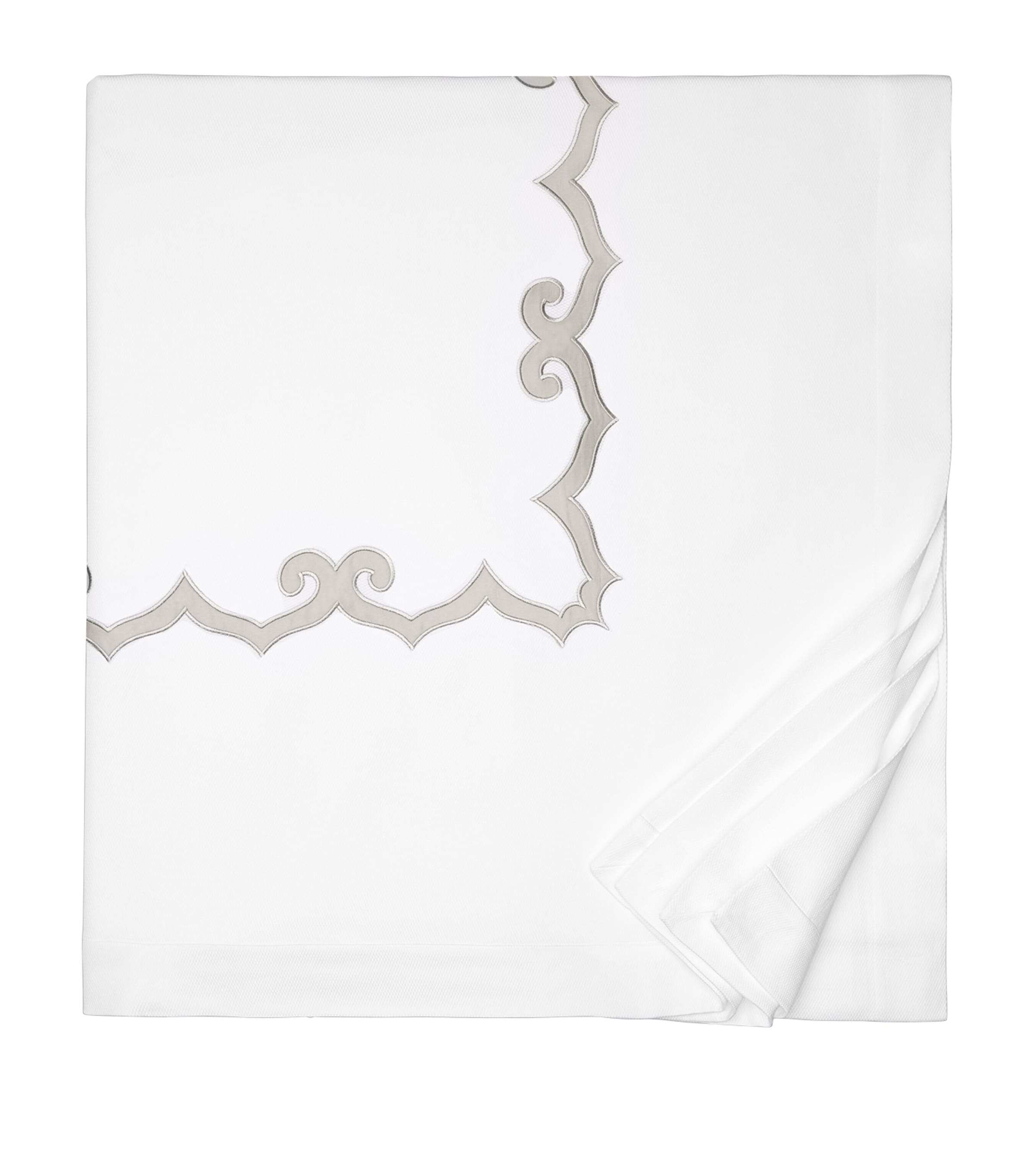 Pratesi Marrakesh King Blanket In White