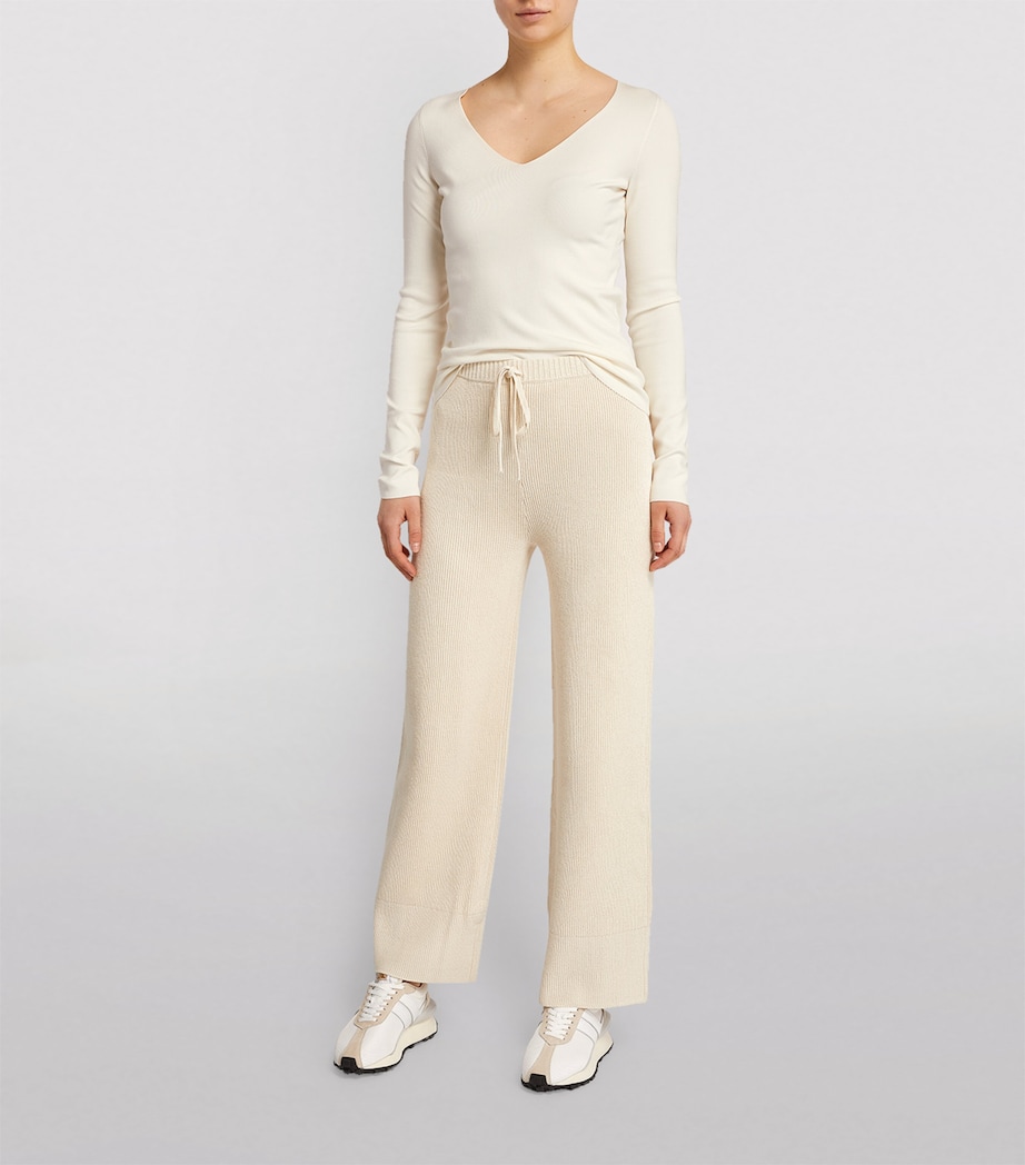 Silk Stretch V Neck Top IVORY Image 2