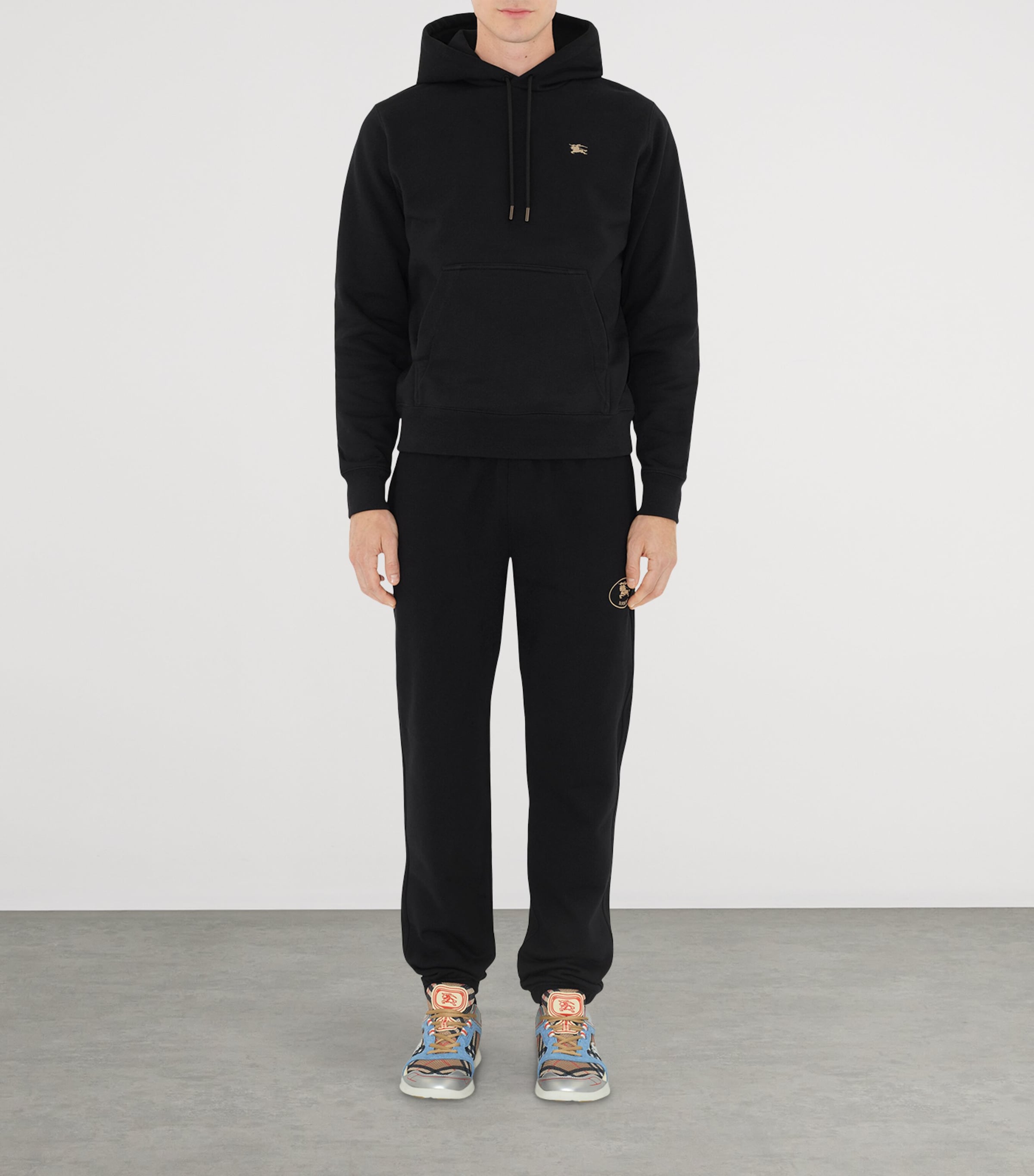 Cotton Knight Stamp Hoodie BLACK Image 2