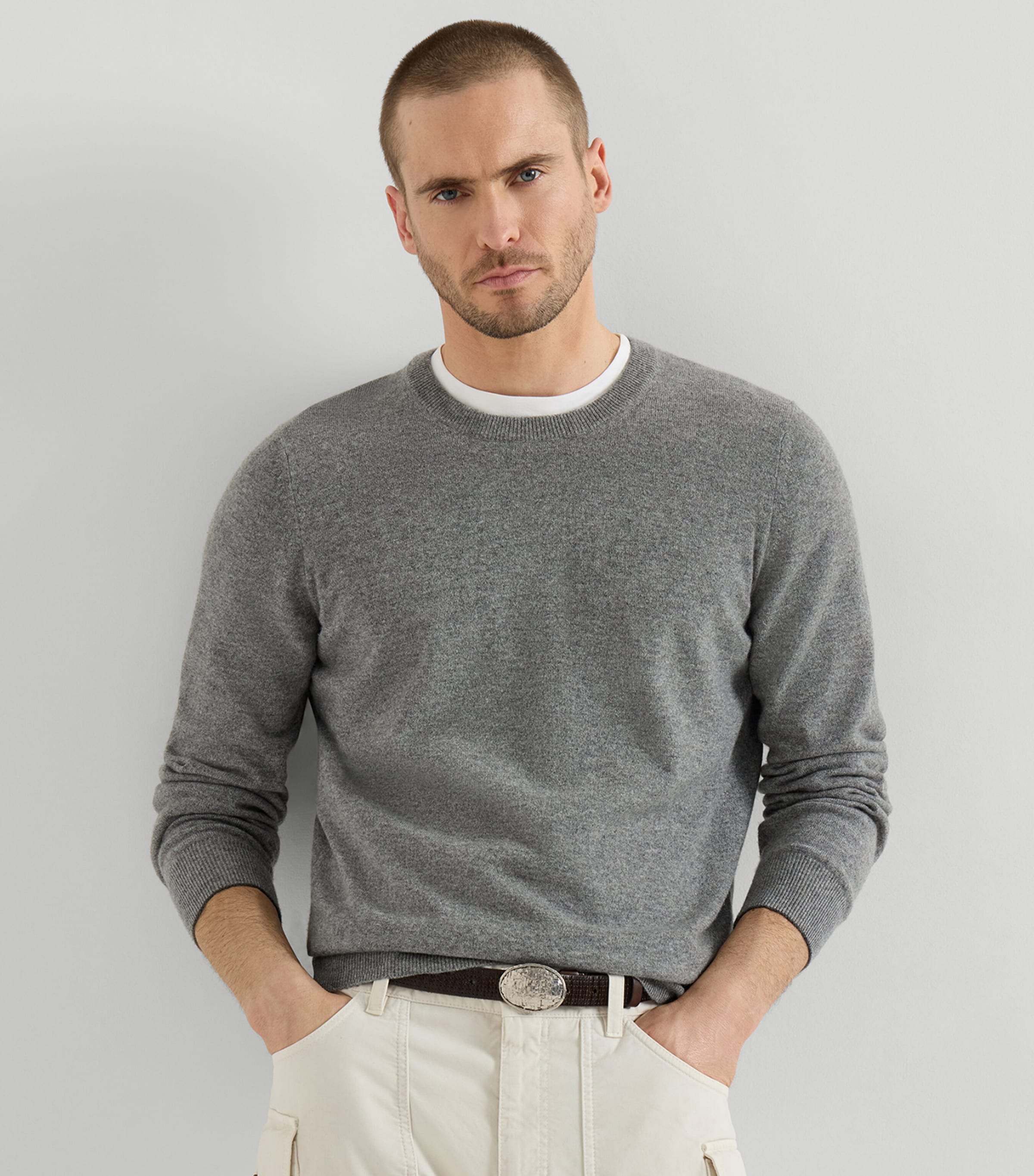 Brunello Cucinelli Mens Cashmere Crew-Neck Sweater Image 4