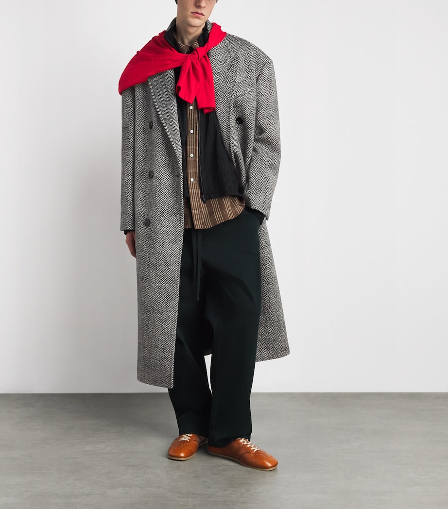 AMI Paris Mens Wool Double-Breasted Overcoat Noir/ivoire Image 2