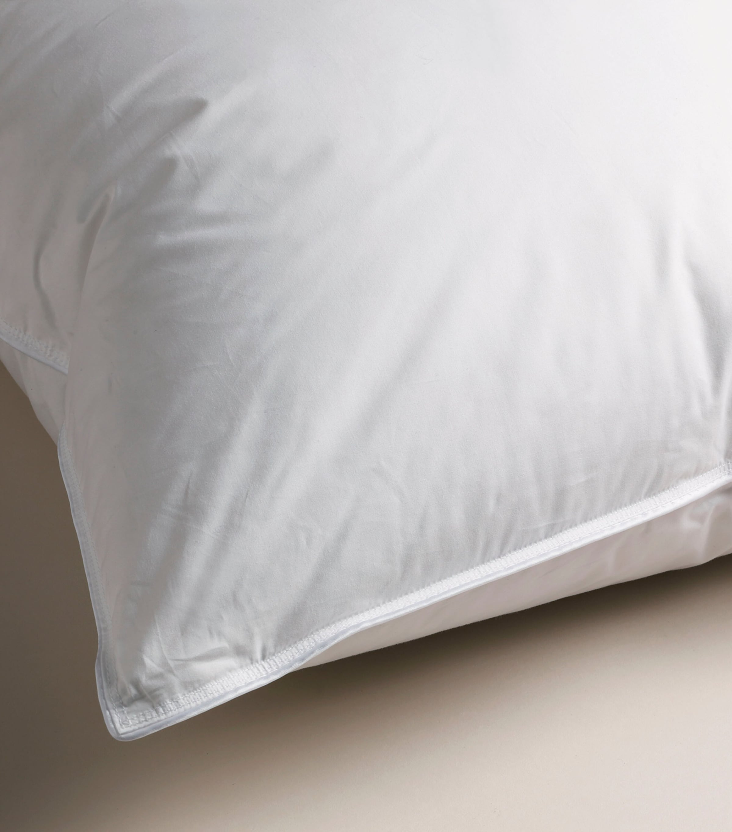 Firm Canadian Goose Down and Feather Pillow (50cm x 75cm) WHITE Image 3