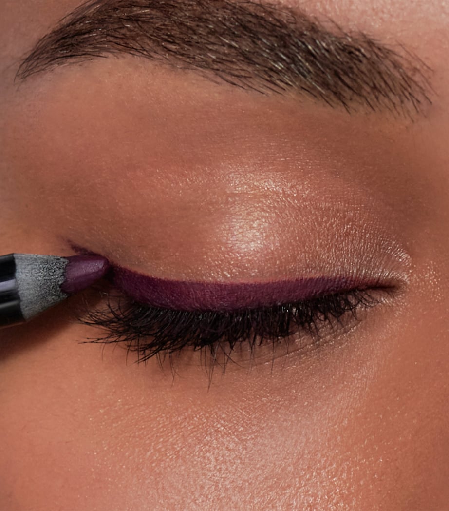 Satin Kajal Eyeliner FIG Image 3