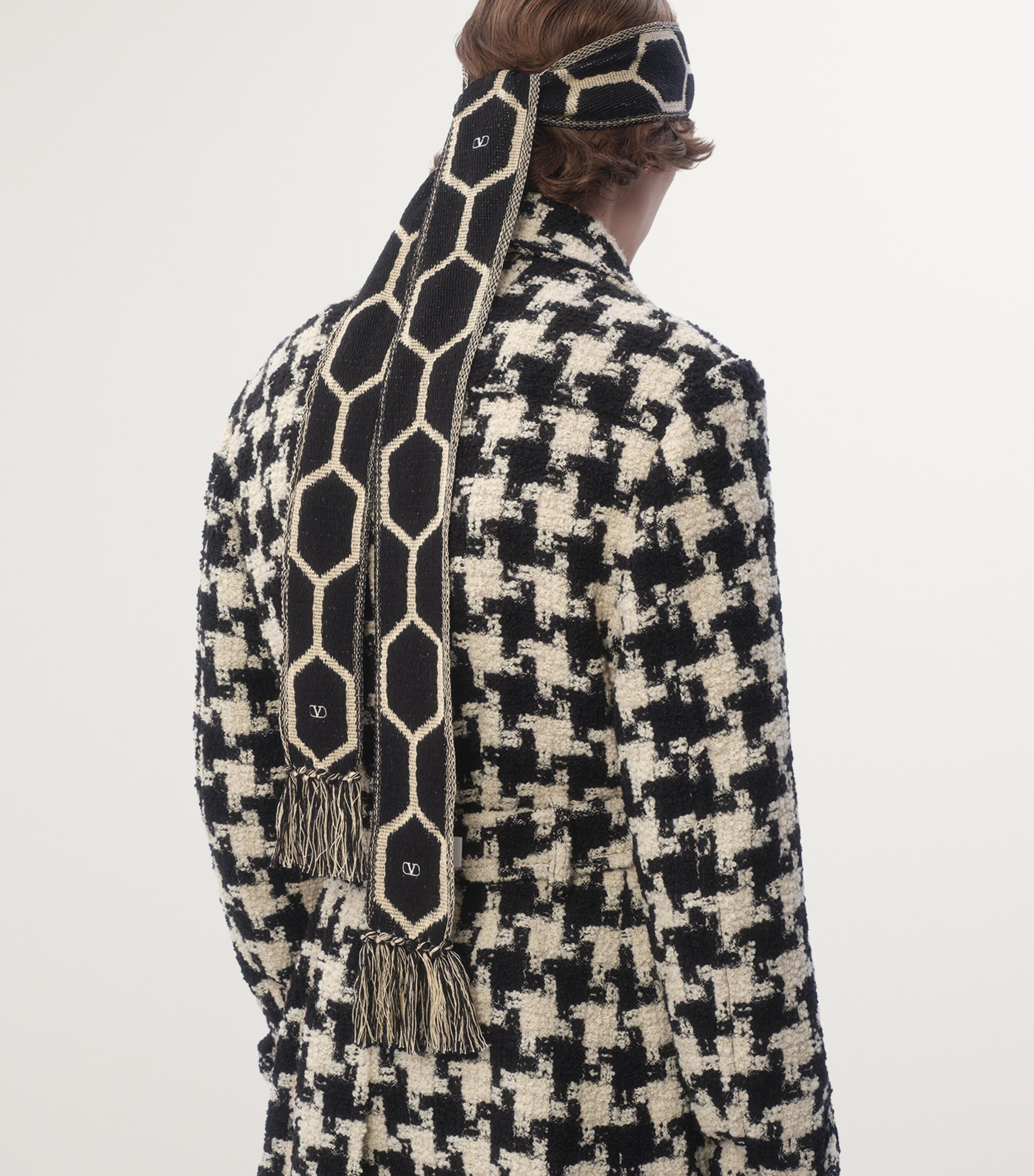 Valentino Garavani Cotton-Blend Jacquard Scarf | Harrods UK