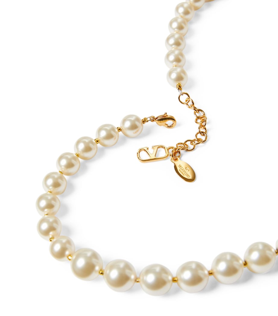 VLOGO Signature Pearl Necklace 0O3 Image 3