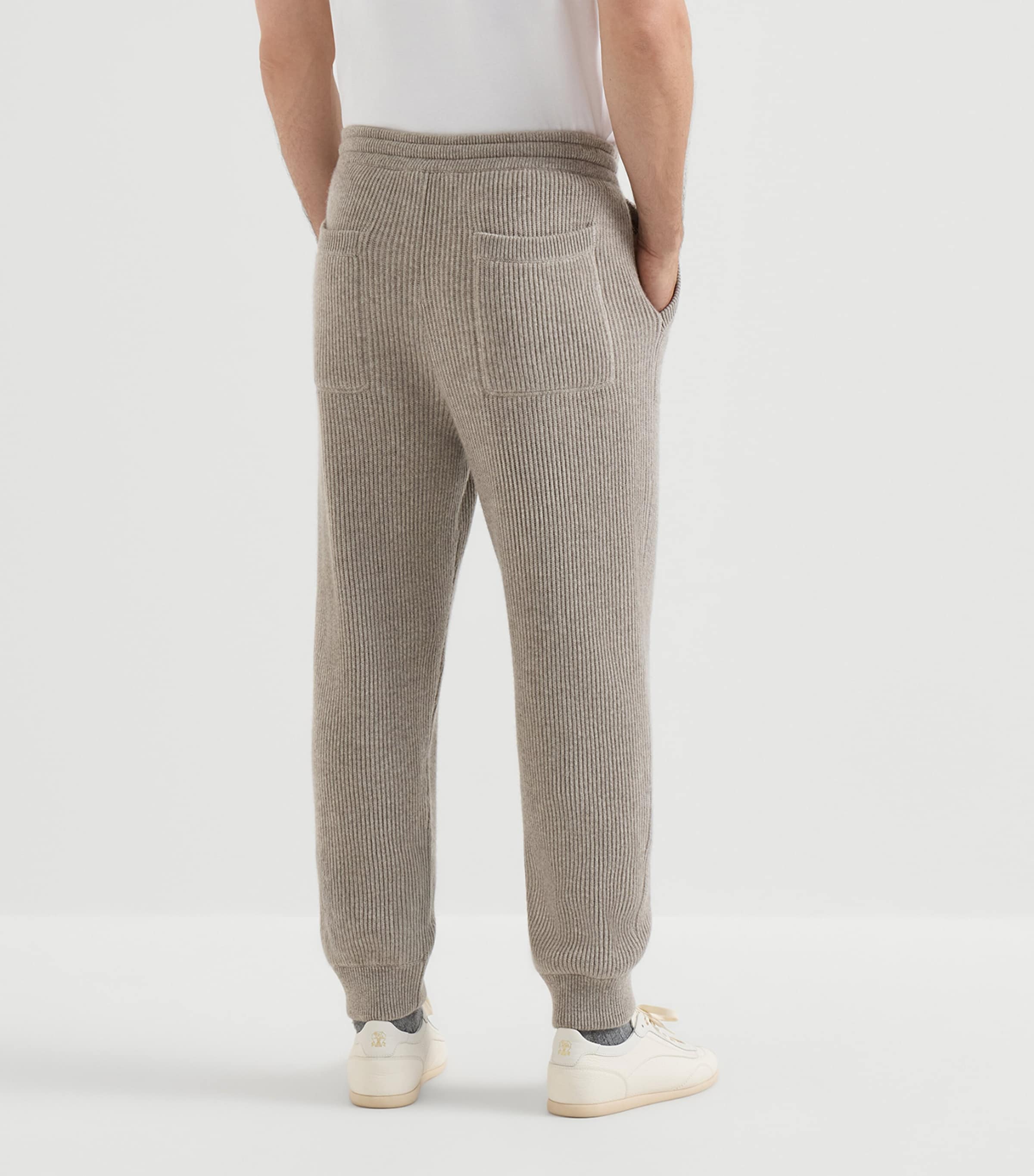 Brunello Cucinelli Mens Cashmere Rib-Knit Sweatpants Image 3