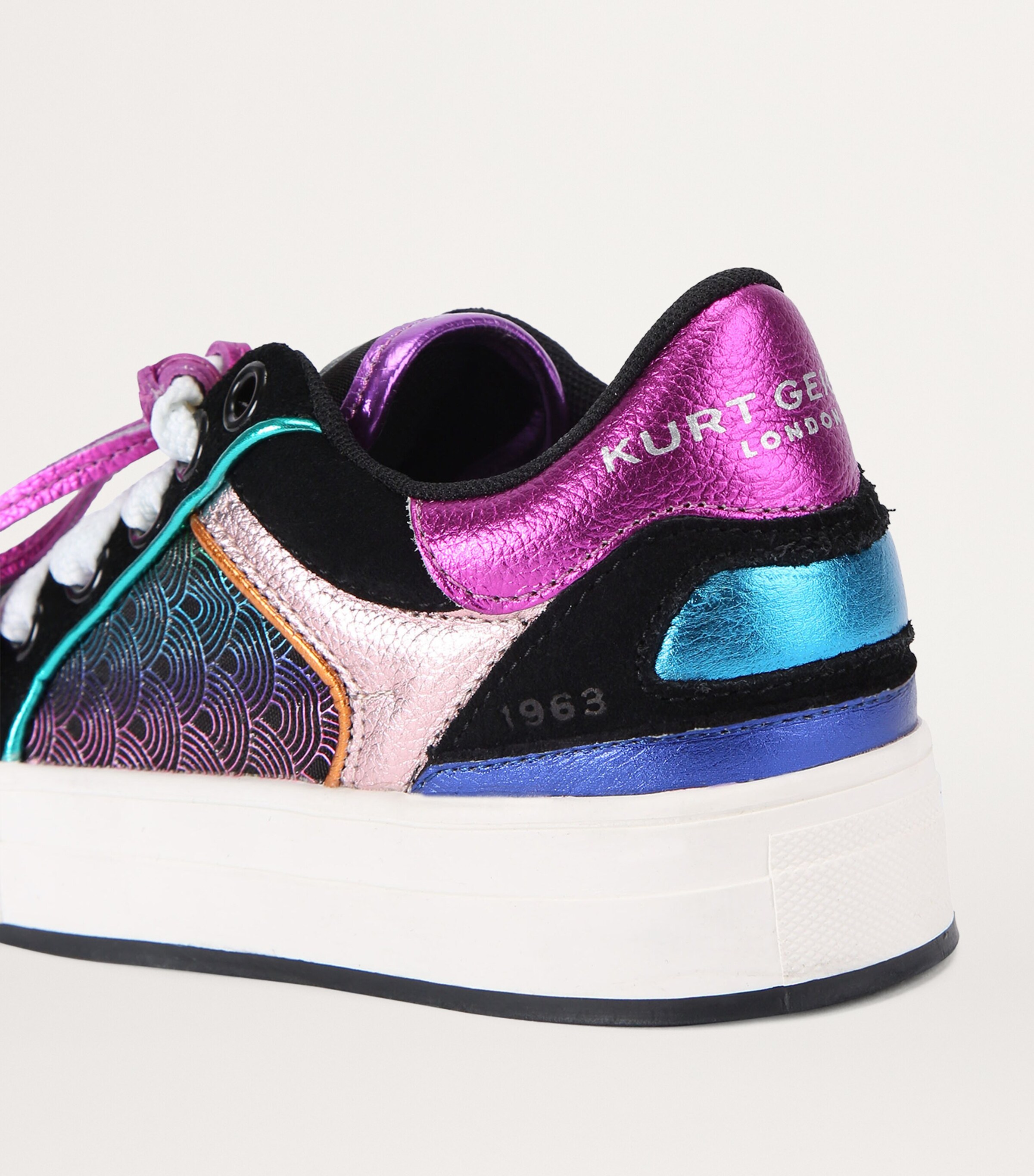 Leather Southbank Tag Sneakers BLACK/COMB Image 2