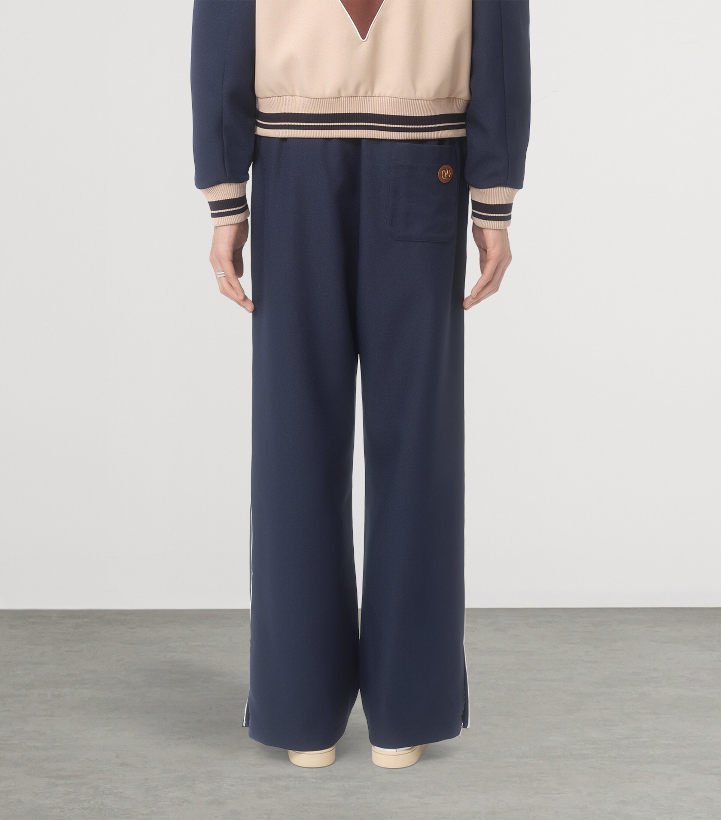 Valentino Garavani Mens Jersey Trousers Aew Image 4
