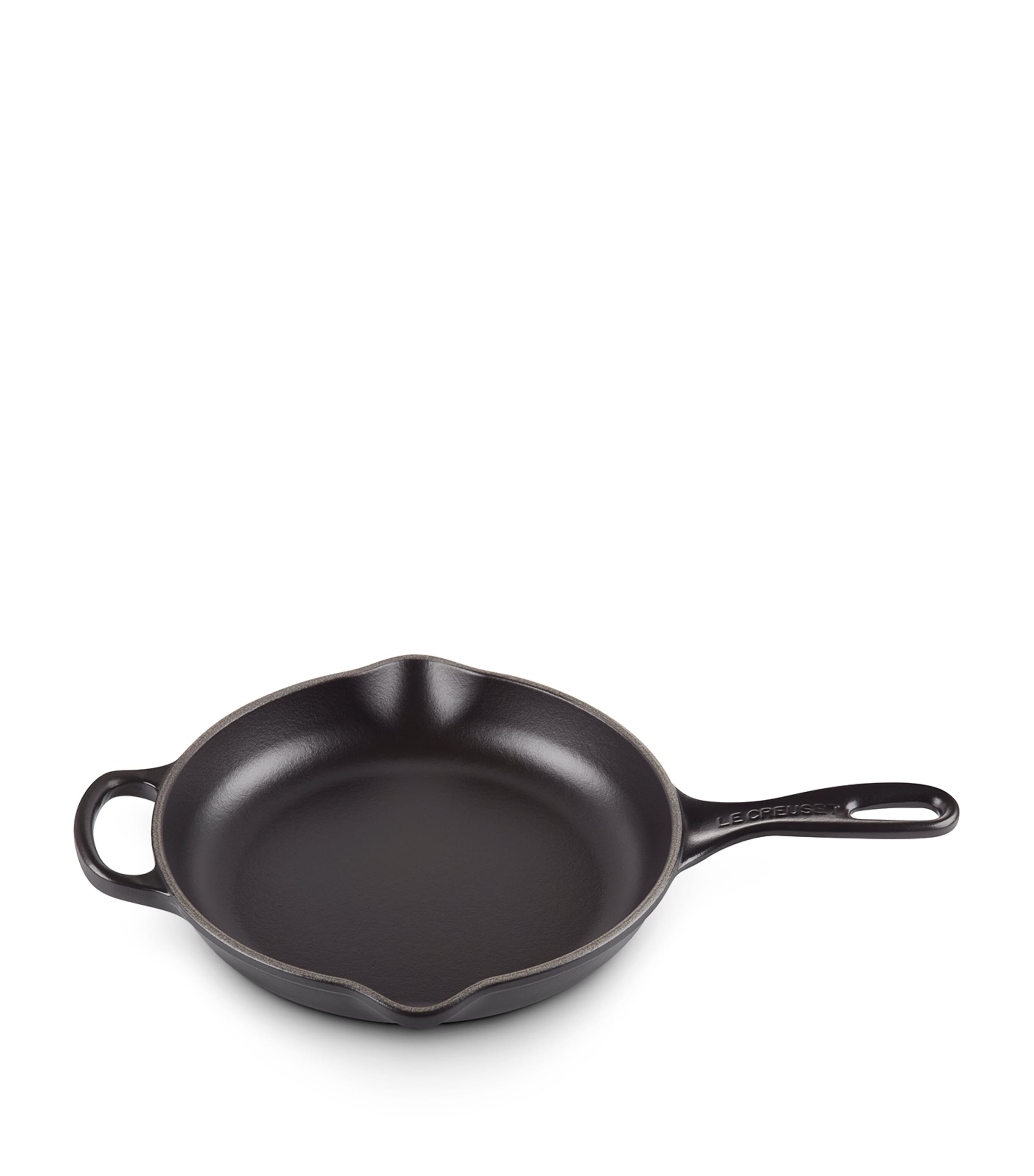 Le Creuset Cast Iron Skillet (23cm) | Kitchenware | Cookware | Pans | Designers | Le Creuset