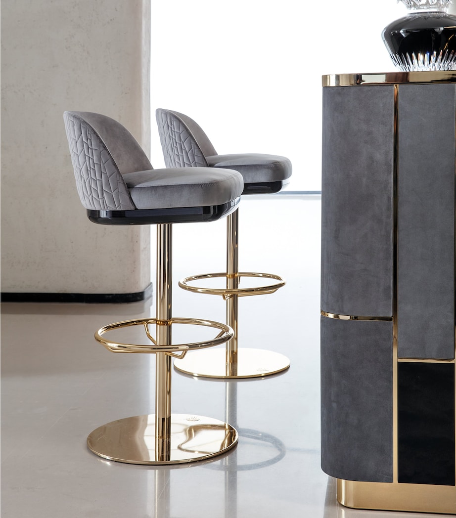 Charisma Bar GREY Image 3