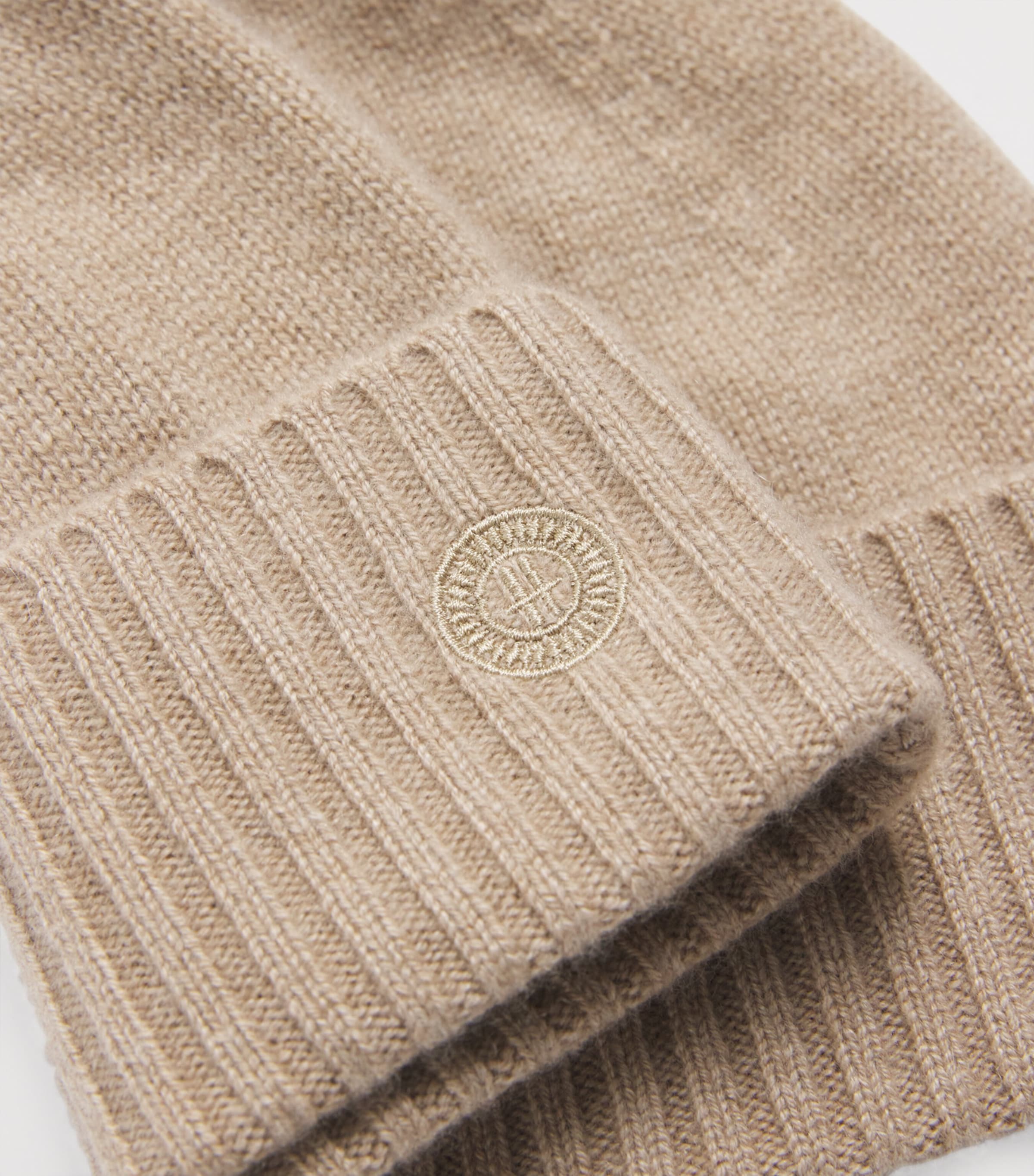 Cashmere Beanie NOMAD Image 3