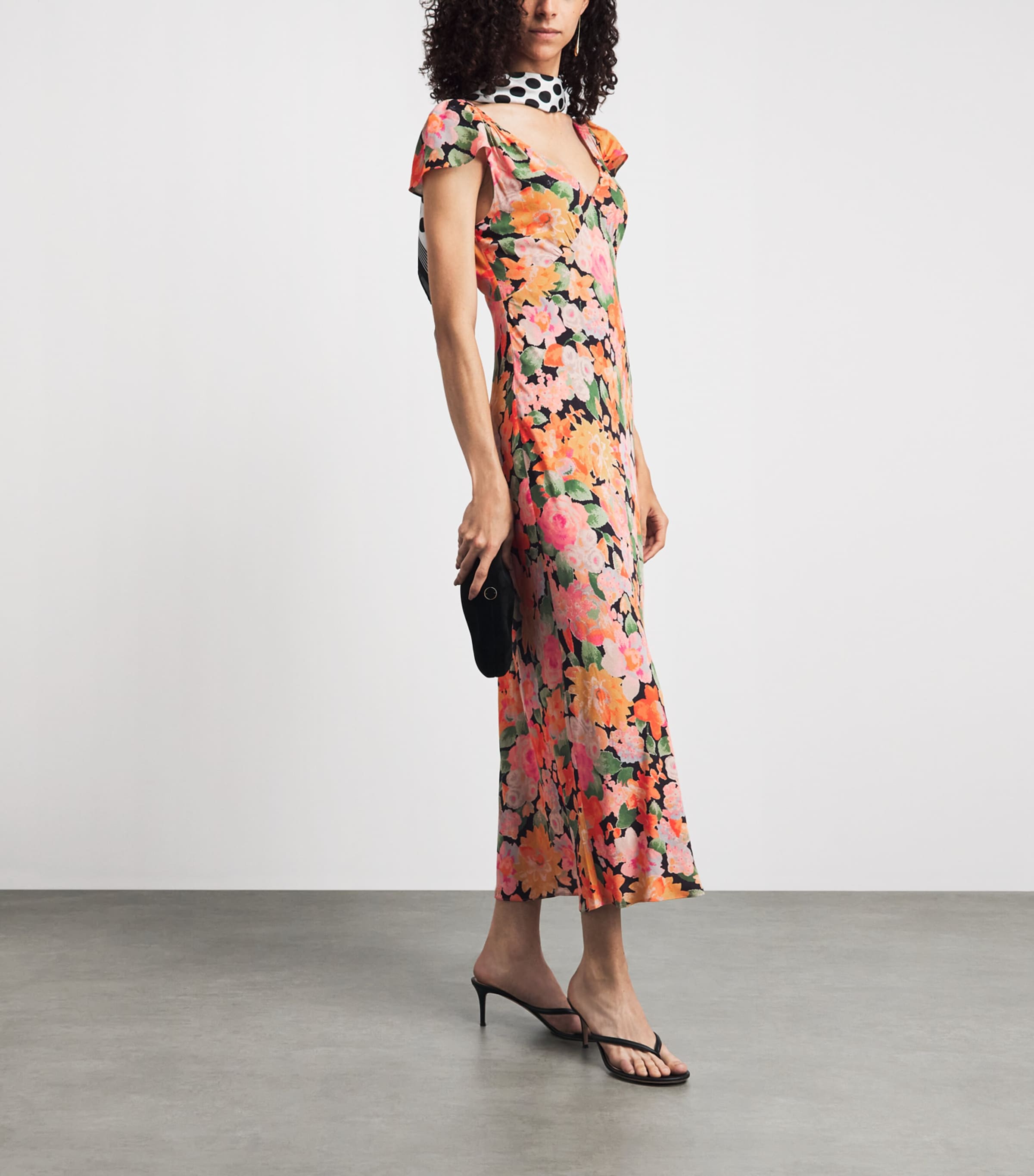 Rixo Womens Floral Cathy Midi Dress Chelsea Floral Black Image 2