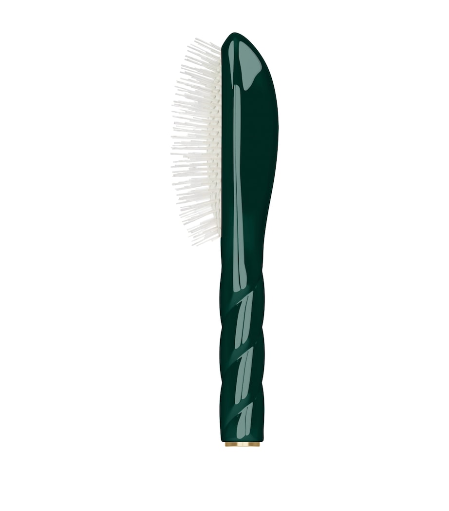 Small N.07 The Intense Detangling and Stimulating Hairbrush EMERALD GREEN Image 2