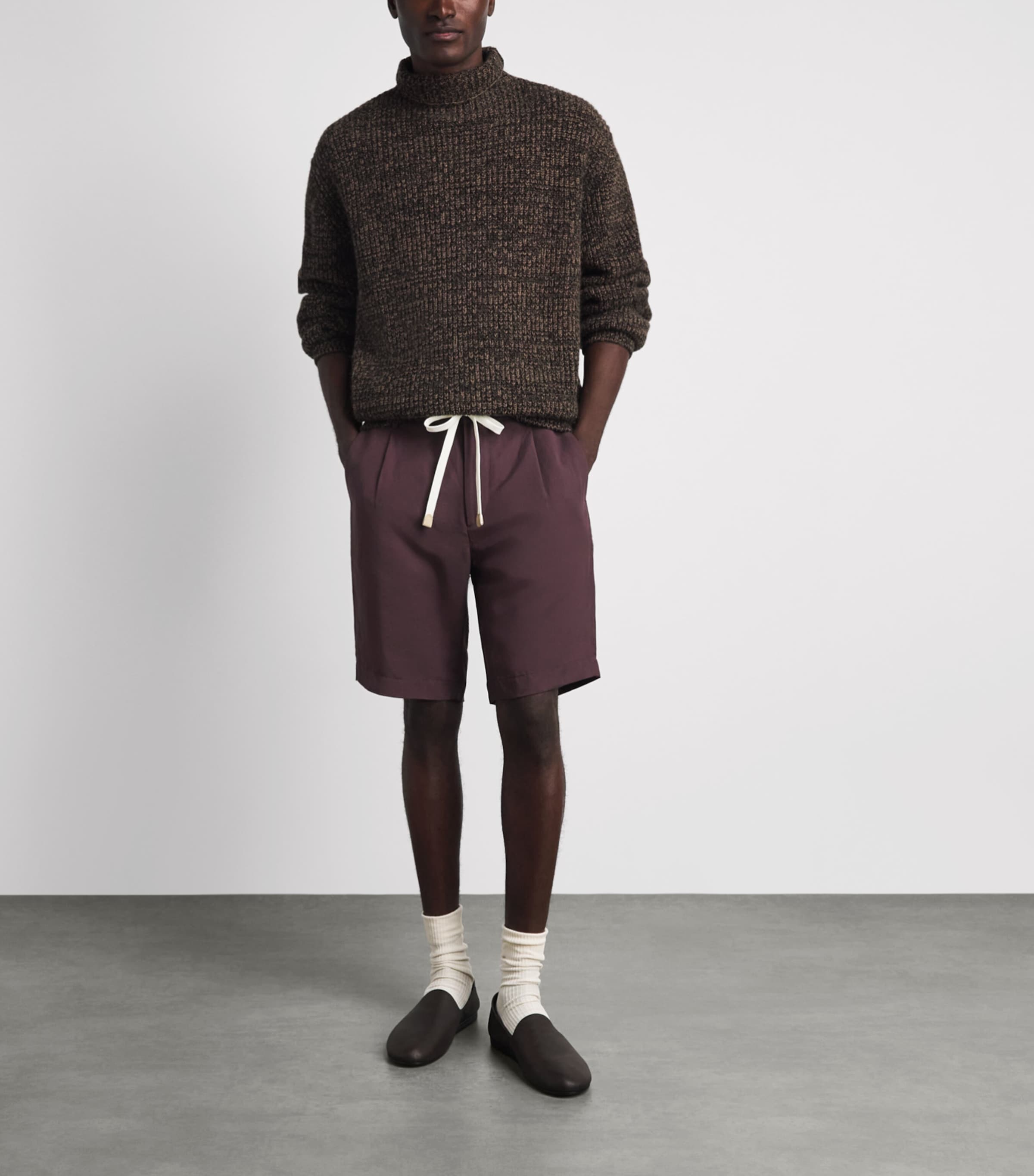 Eleventy Mens Linen Drawstring Bermuda Shorts Bordeaux Image 2