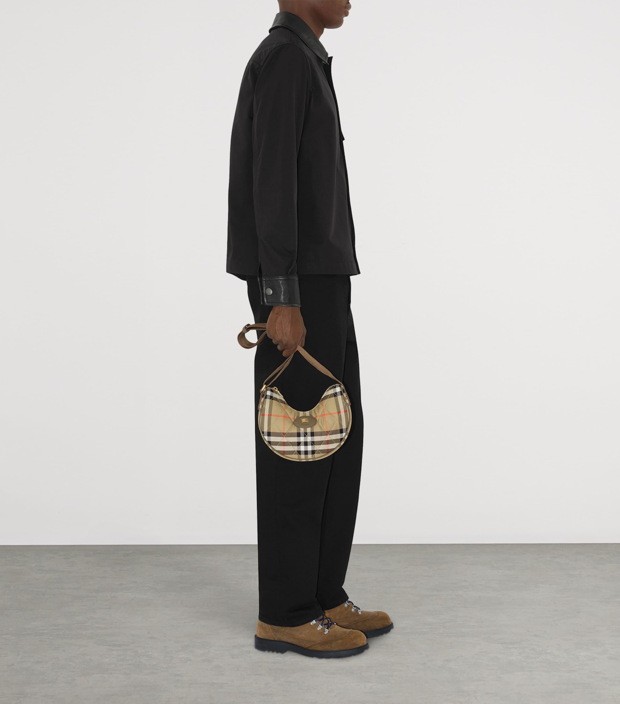 Check Horseshoe Cross-Body Bag SAND Image 6