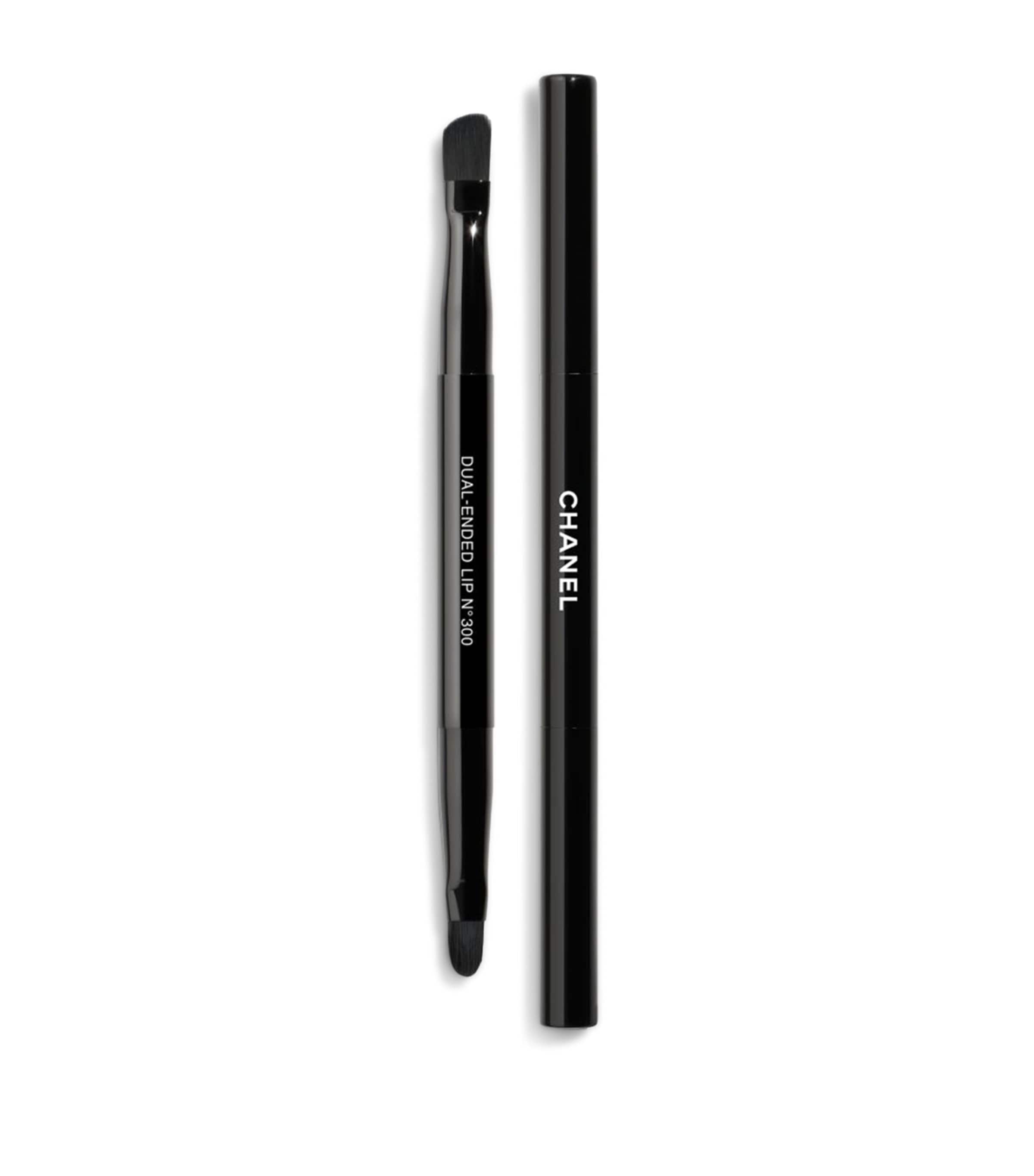 CHANEL PINCEAU Dual-Ended Lip Brush N°300 | Harrods JP