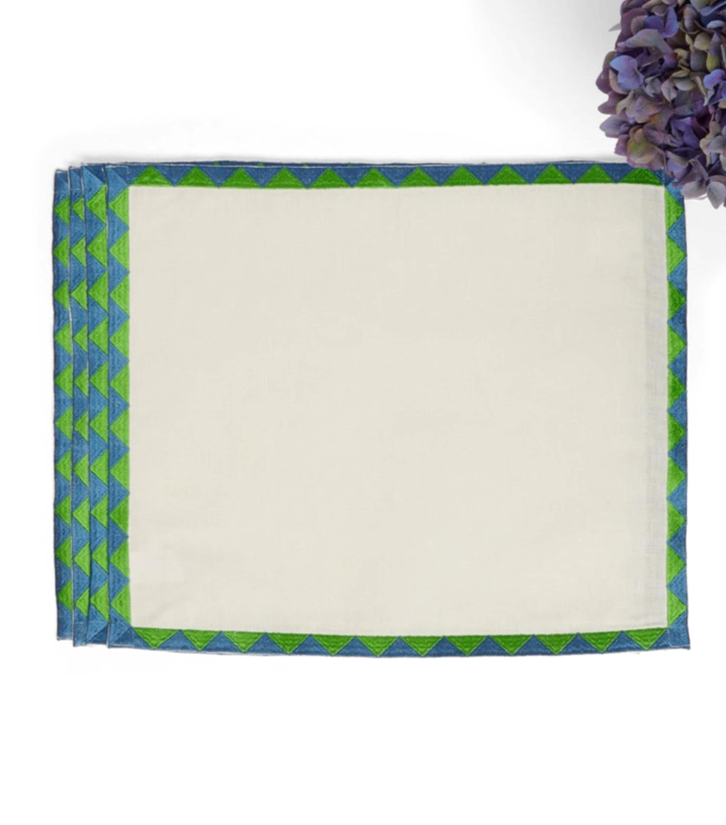 Maison Margaux Set Of 4 X Christopher Farr Cloth Placemats (45cm X 36cm)