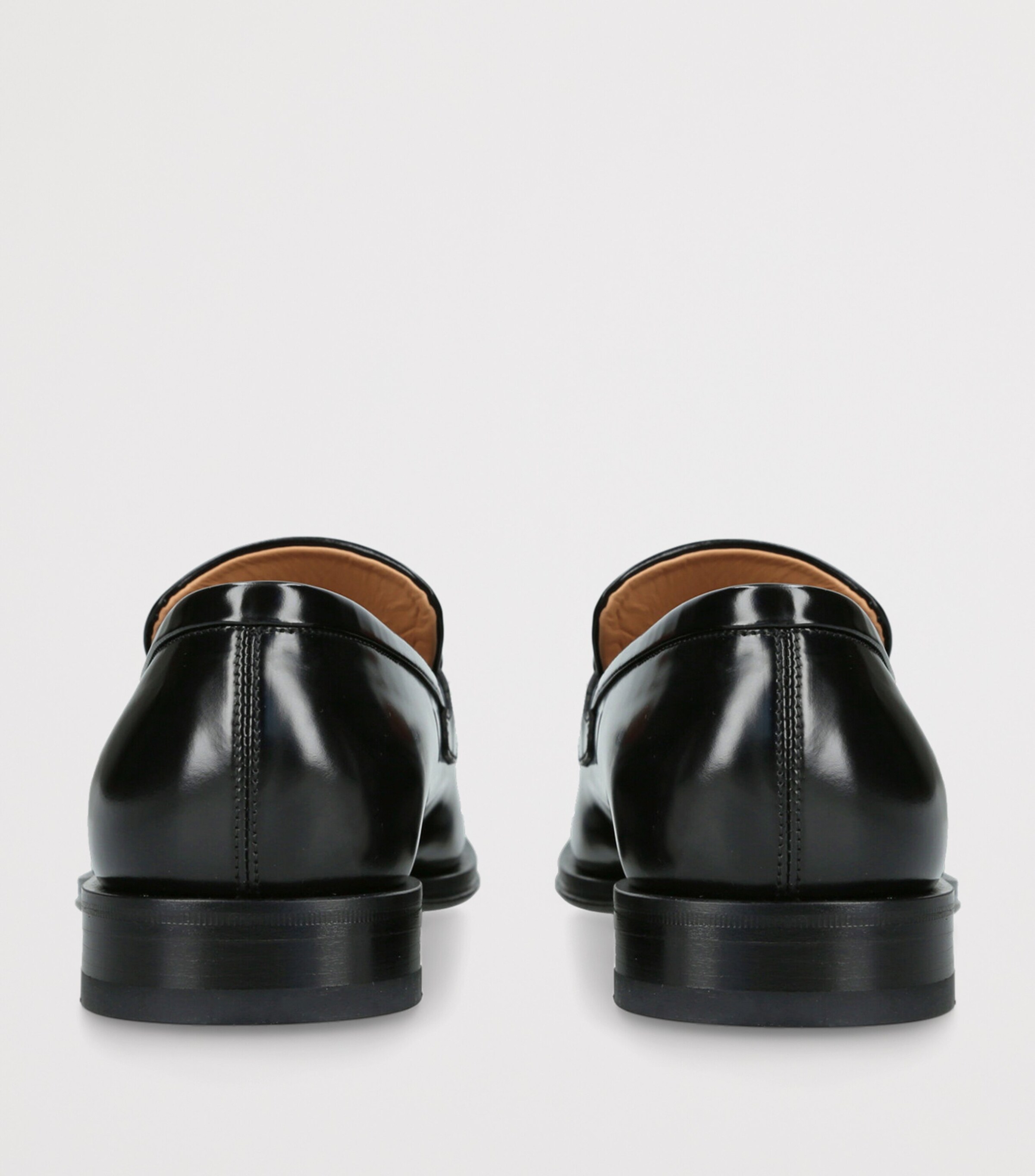 Salvatore Ferragamo Patent Leather Finley Loafers Black Image 2