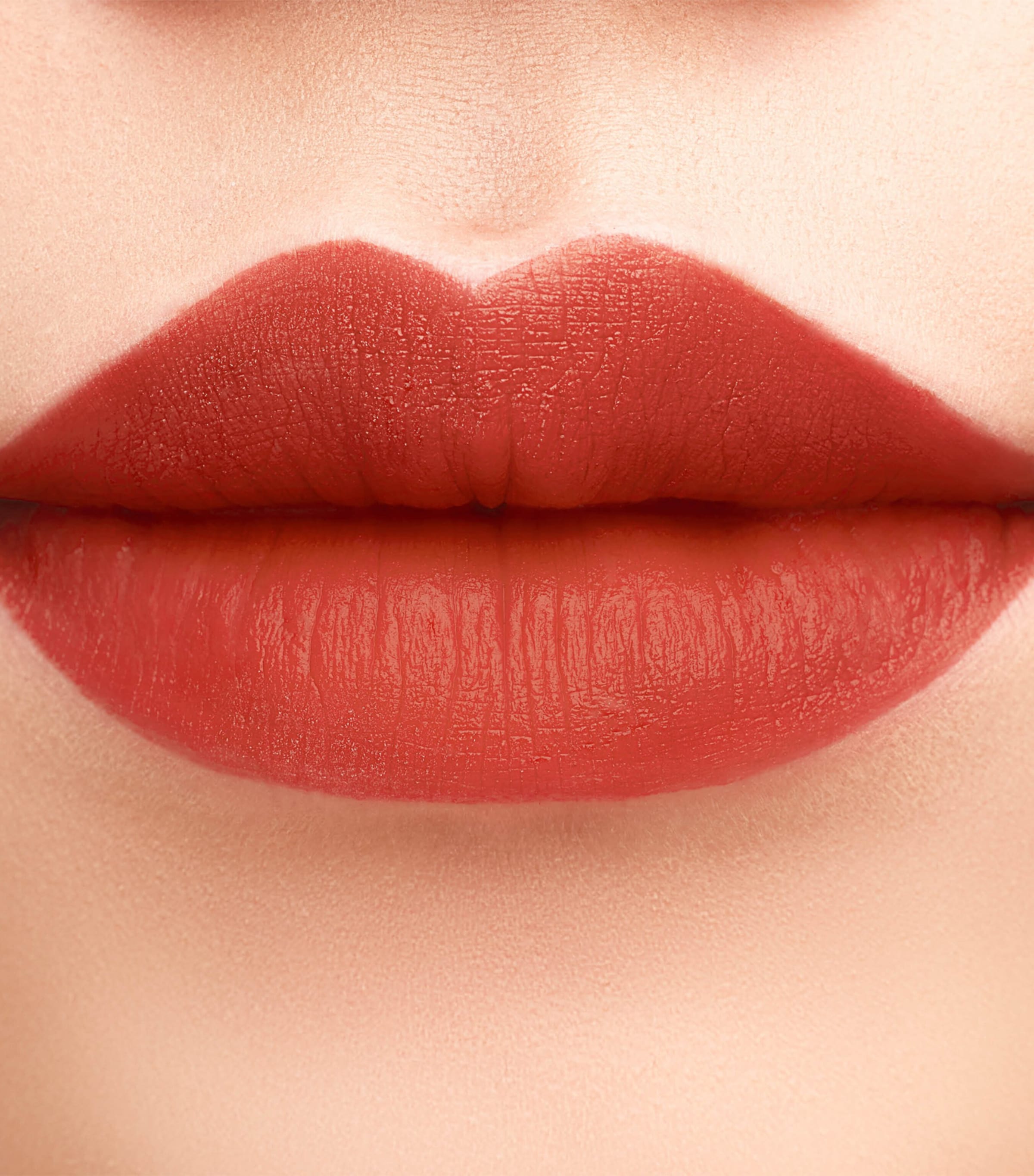 The Slim Lipstick 1936 Image 3