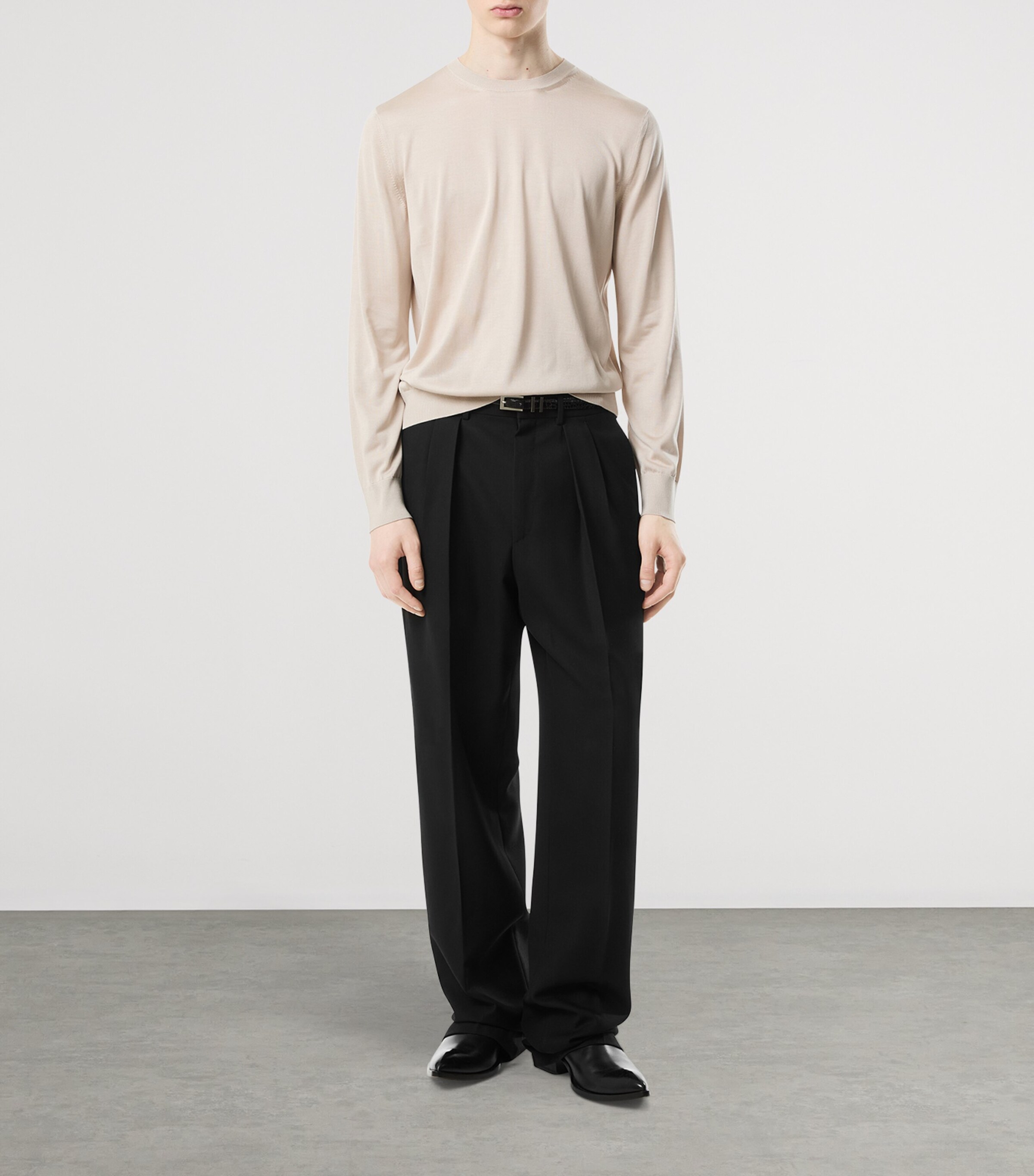 TOM FORD Silk Crew-Neck Sweater | Men New In | Mens Clothing | Men Clothing | Knitwear | Jumpers | Designers | Tom Ford | Men Wardrobe Essentials TOM FORD Silk Crew-Neck Sweater | Men New In | Mens Clothing | Men Clothing | Knitwear | Jumpers | Designers | Tom Ford | Men Wardrobe Essentials
